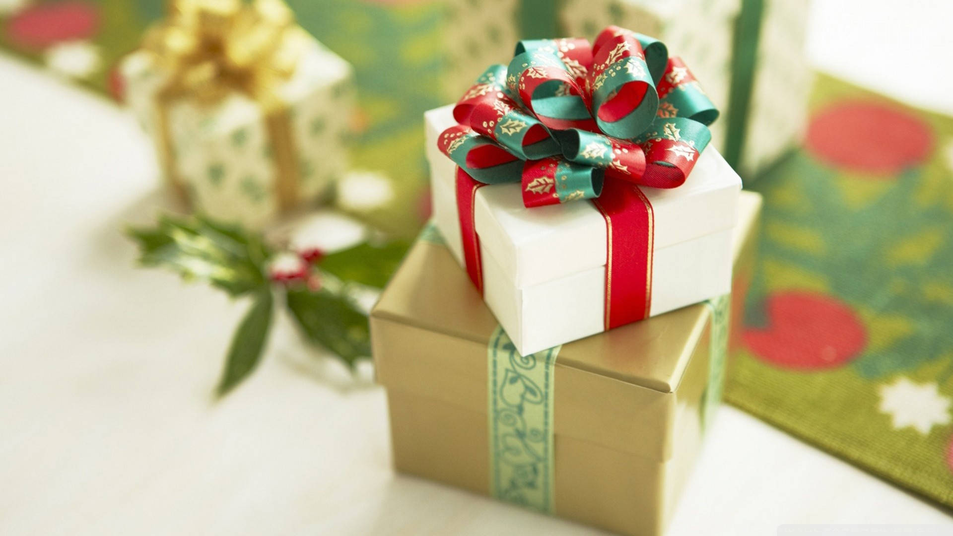 Mga Simpleng Regalo ng Pasko Wallpaper