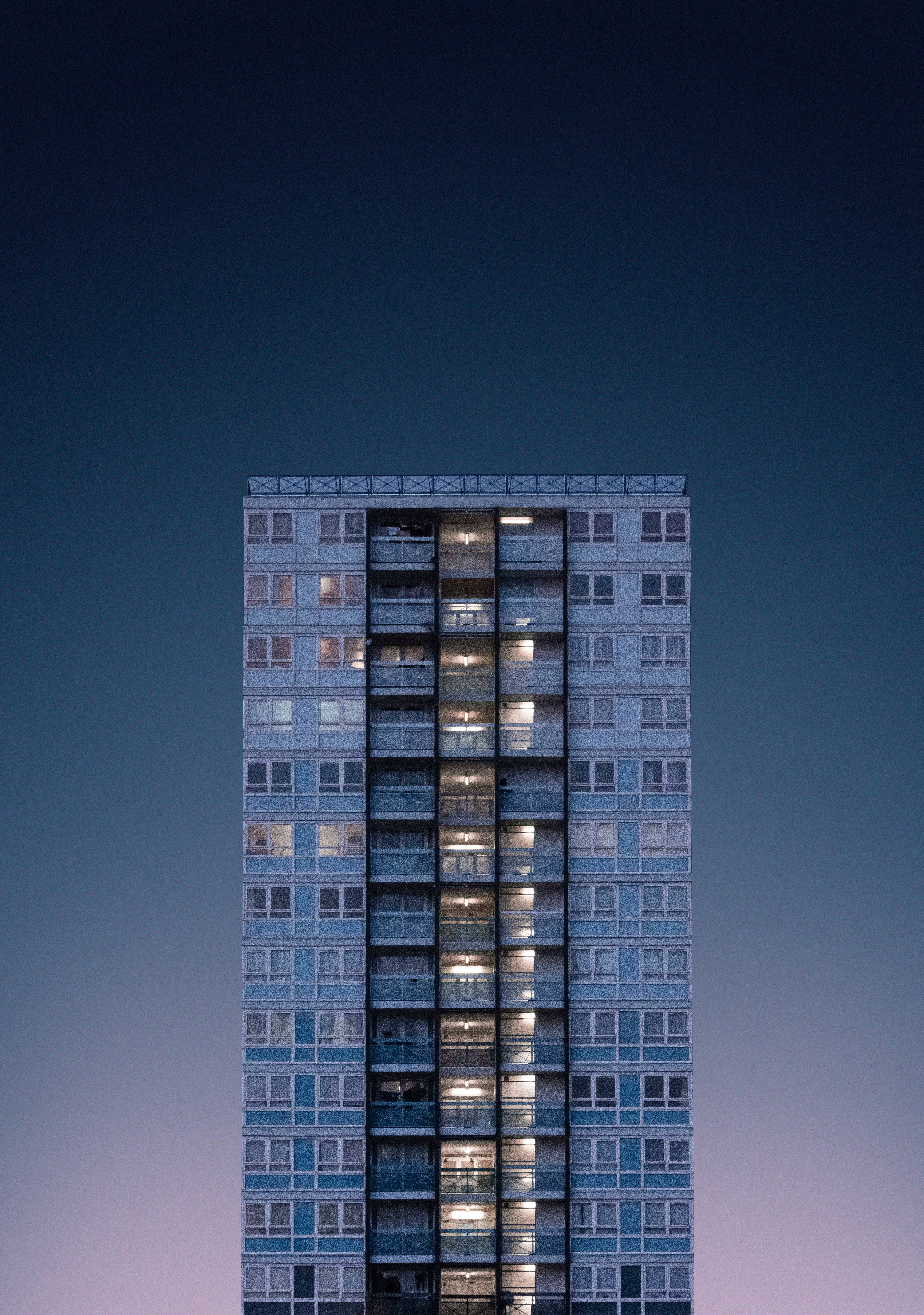 Minimal Blue 3D Building Facade Wallpaper