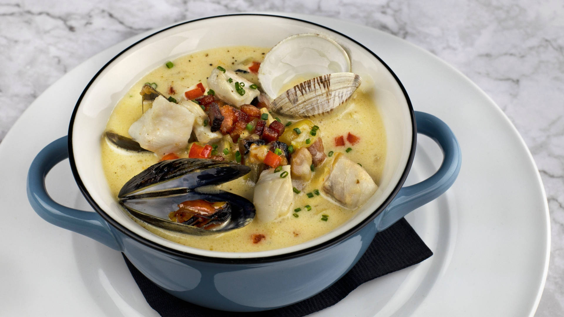 Mussels at Clams Chowder Wallpaper