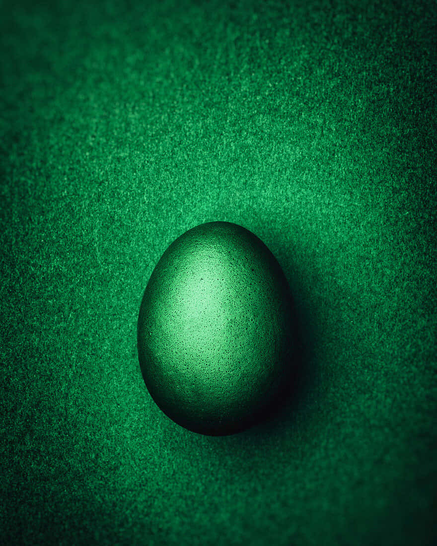Nakaka-engganyong Kagubatan sa Gabi Wallpaper