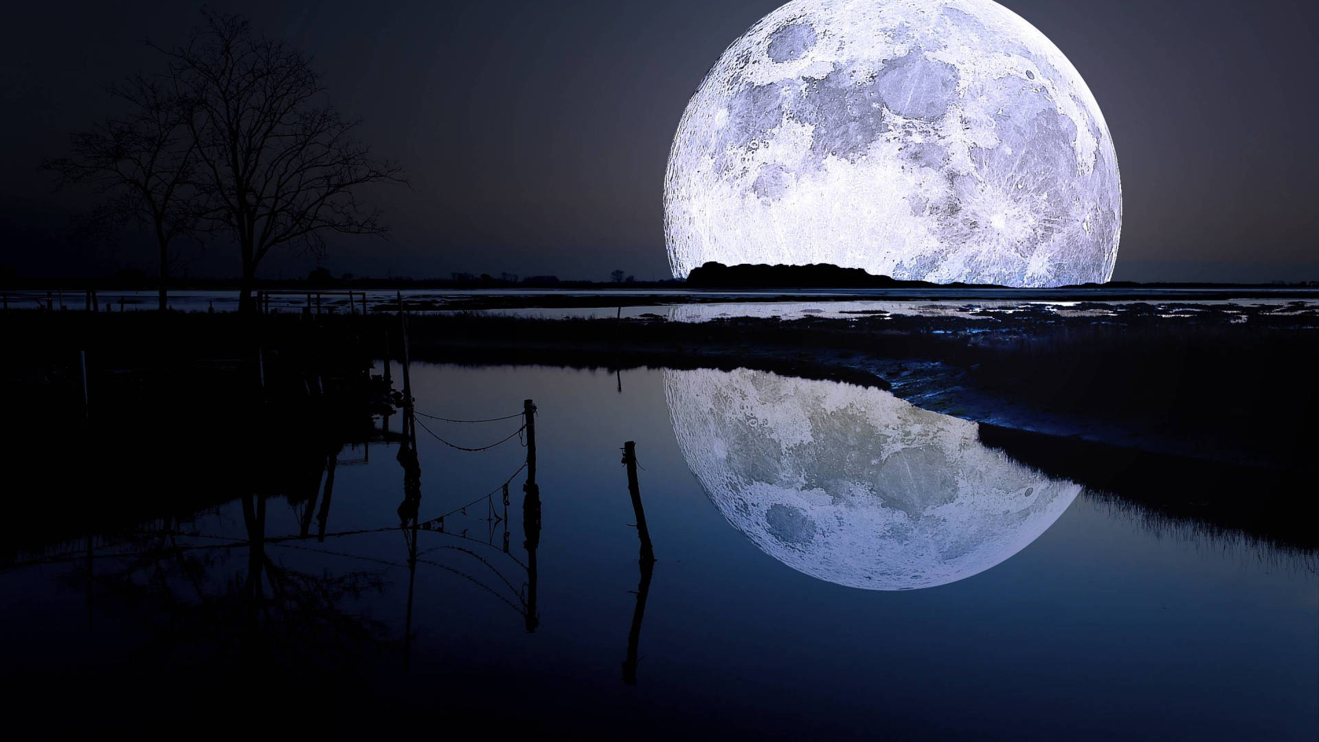 Nakakaakit na Tanawin ng Galaxy Moon sa Gabi Wallpaper