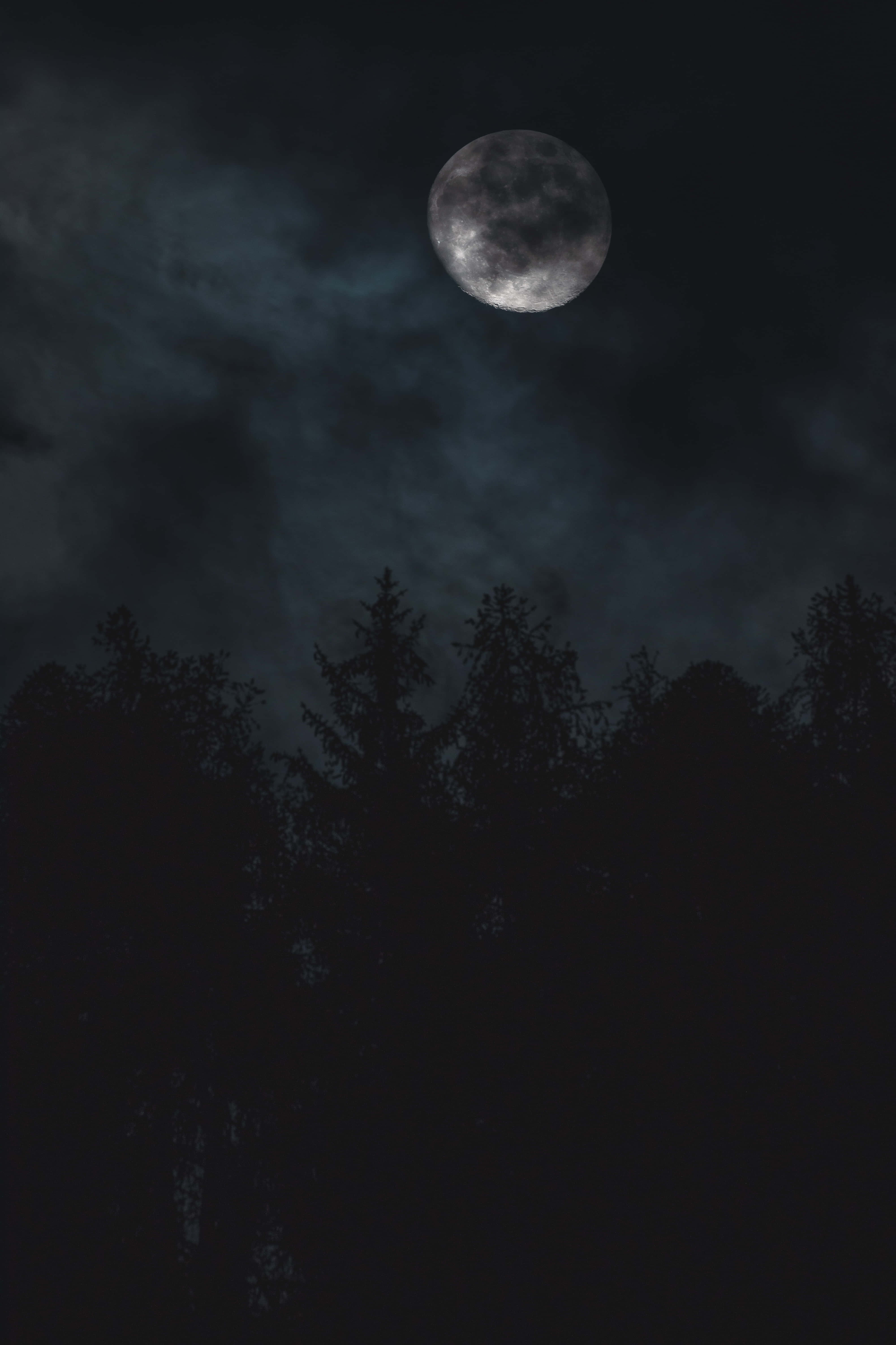 Napakagandang Hating Gabi Wallpaper