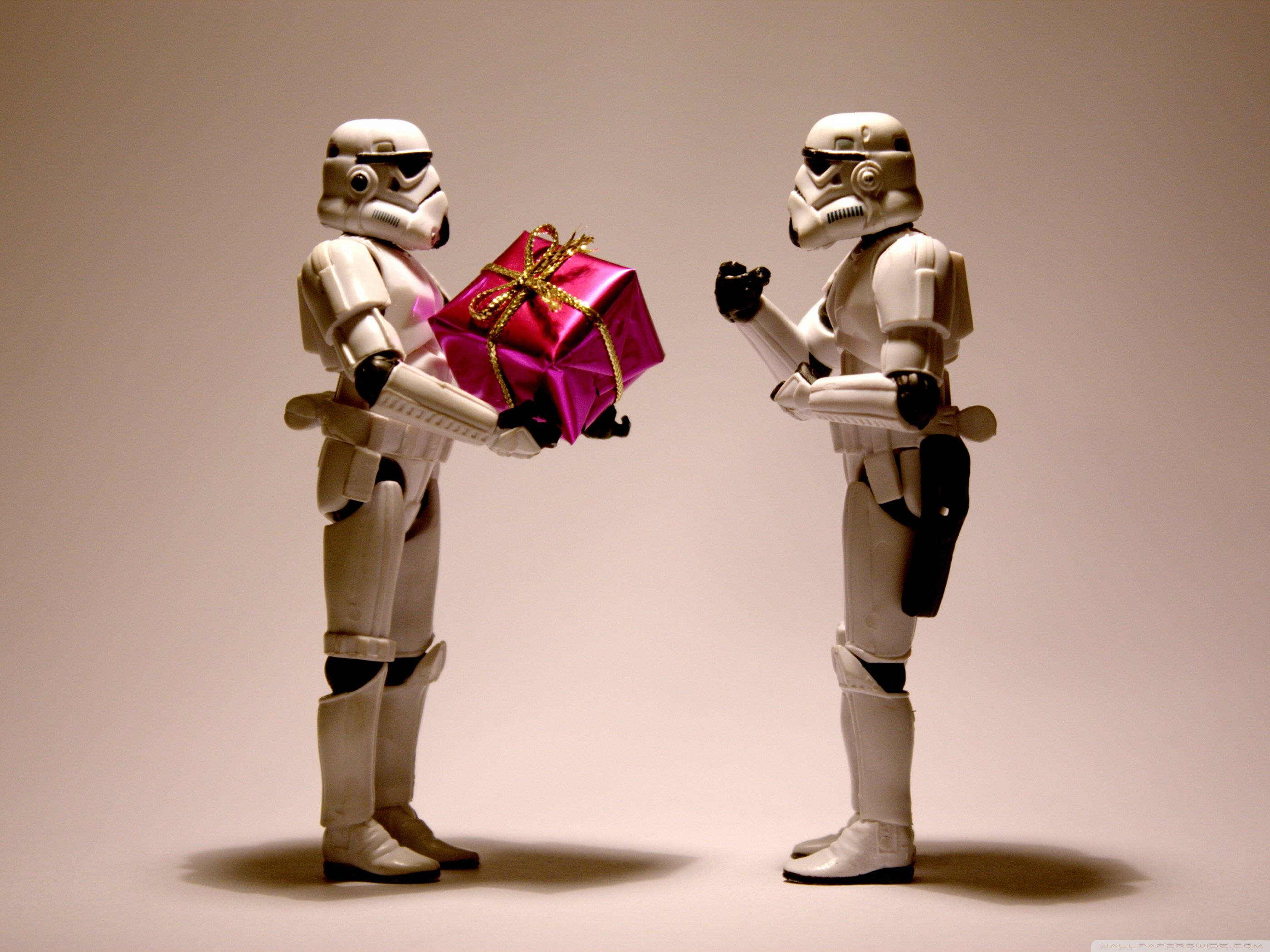Nawa'y Sumaiyo ang Force ngayong Pasko Wallpaper
