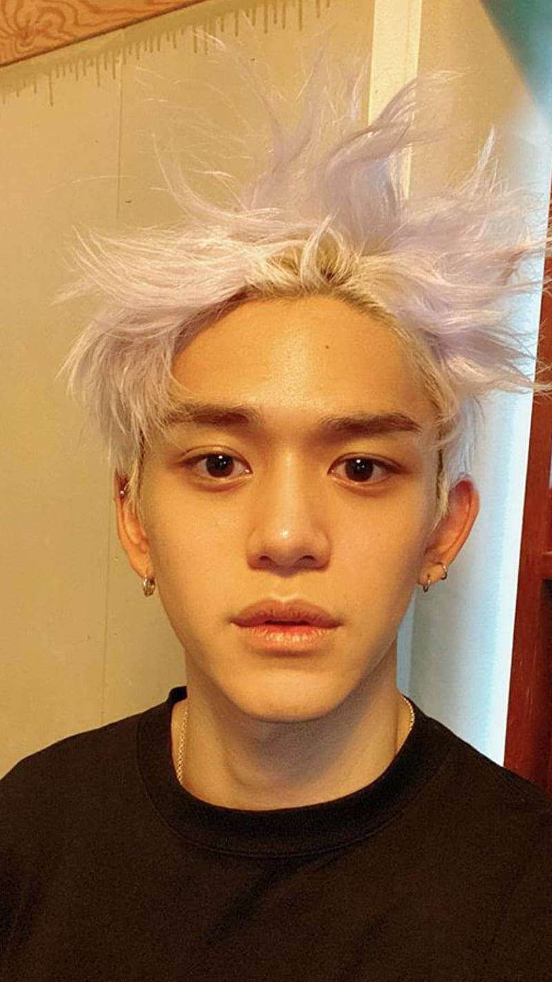 Nct Lucas na Puting Buhok Wallpaper