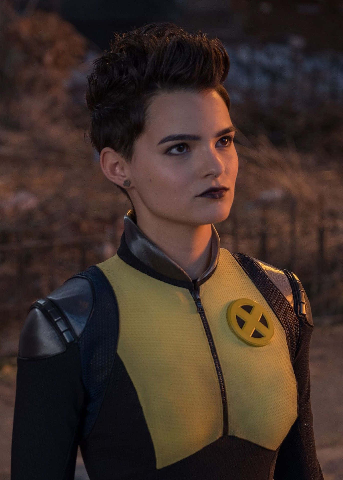 Negasonic Teenage Warhead sa Aksyon Wallpaper