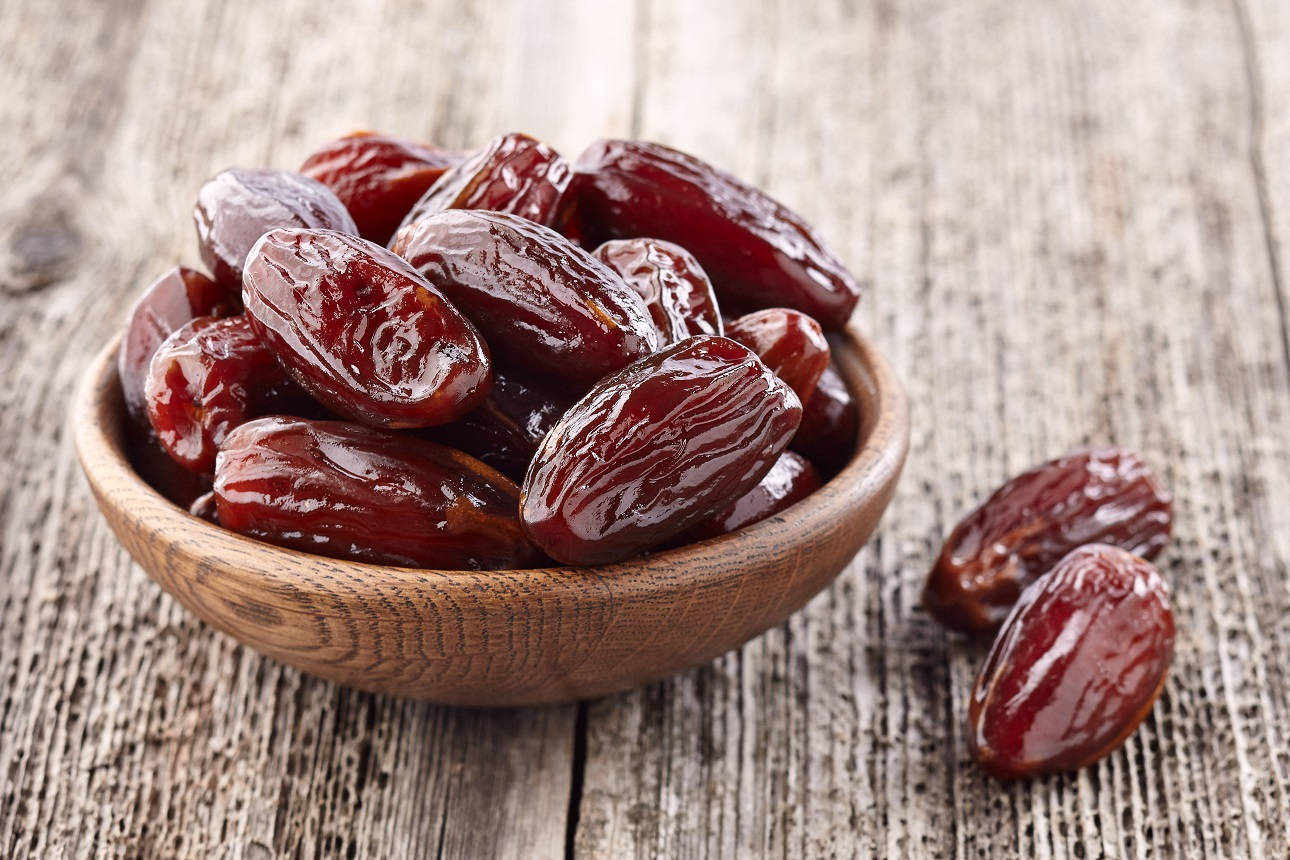 Organikong Pulang Datiles sa Mataas na Resolusyong Larawan Wallpaper