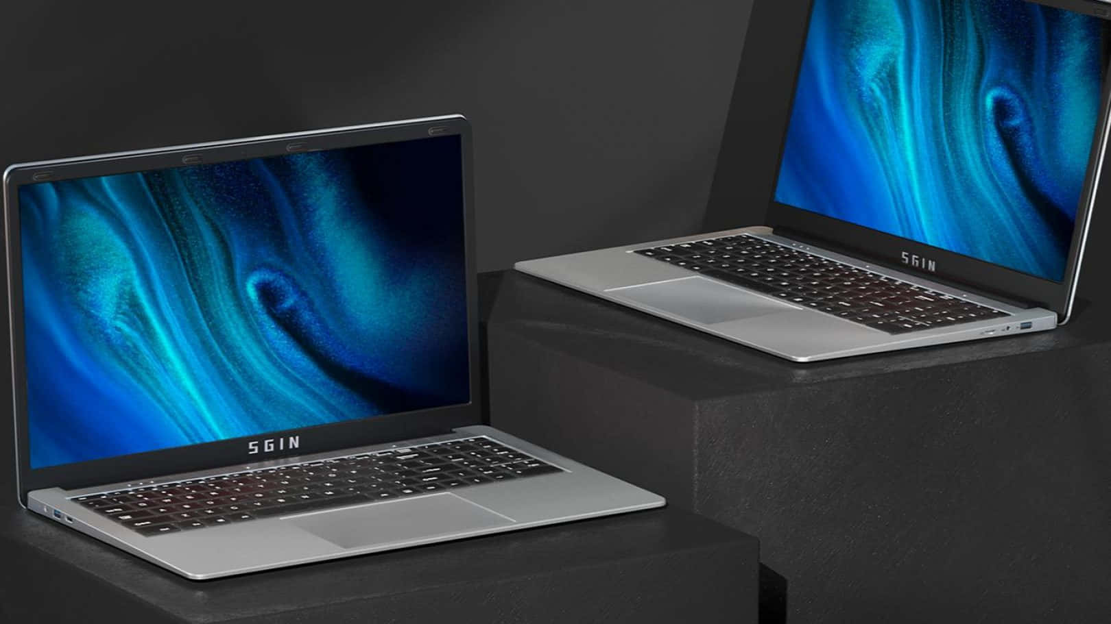Pagandahin ang iyong araw-araw gamit ang napakaganda at praktikal na Aesthetic Laptop. Wallpaper
