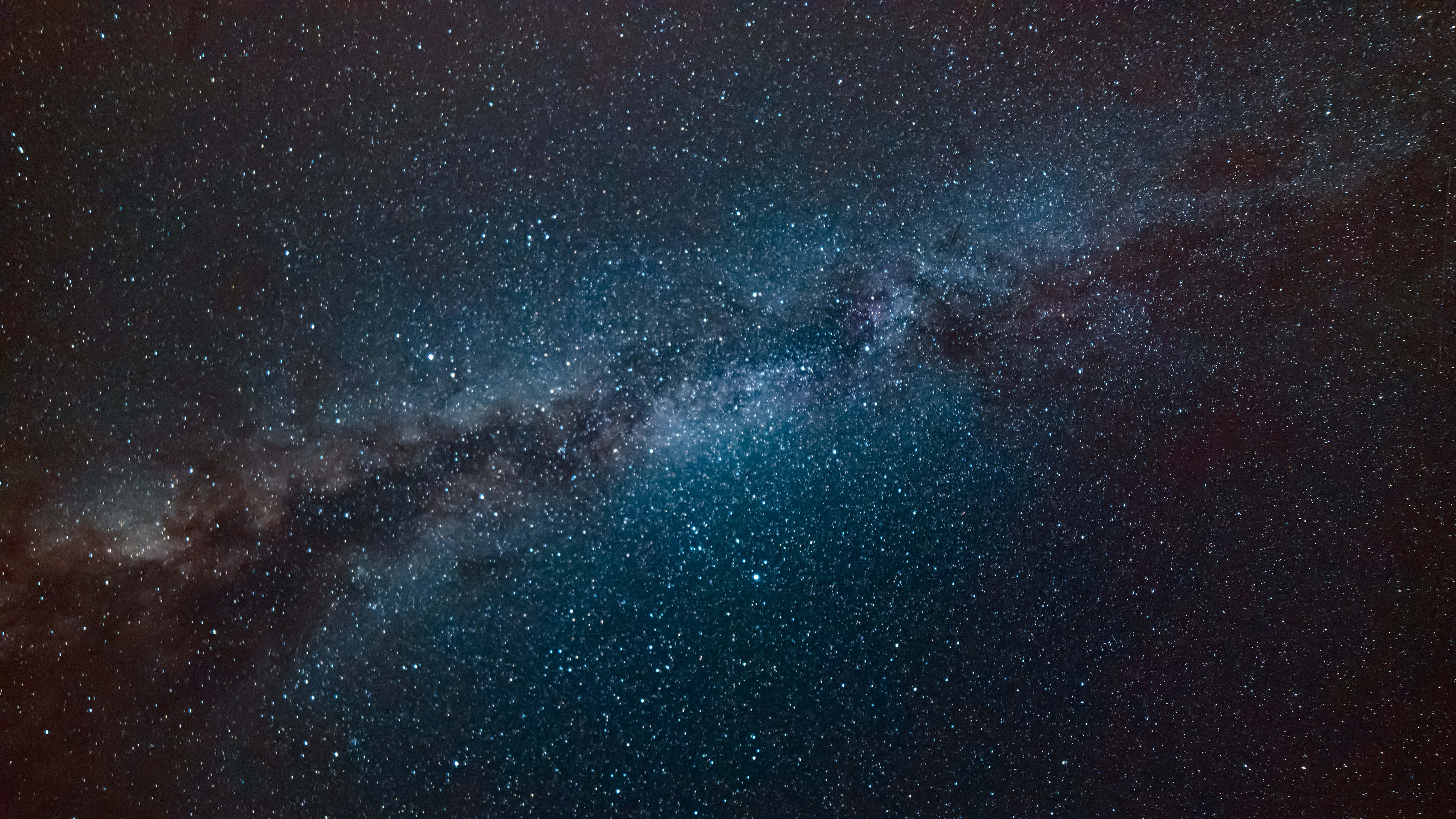 Pagbubunyag ng mga Lihim ng Uniberso gamit ang Cosmic Wallpaper