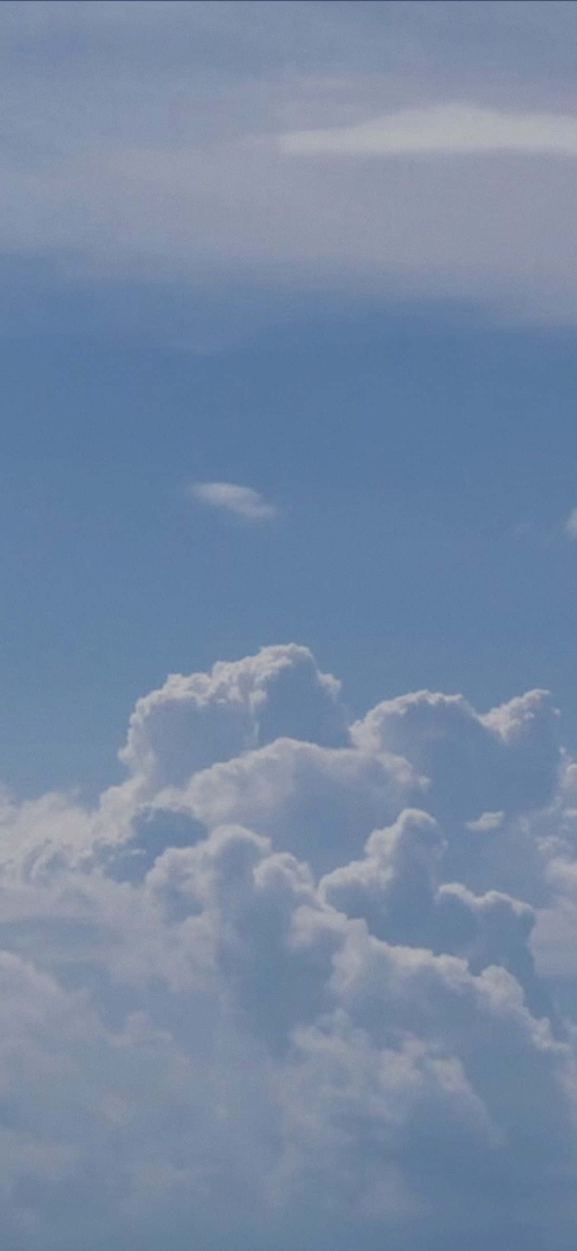 Pastel na Asul na Aesthetic na Ulap na Sanggol Wallpaper