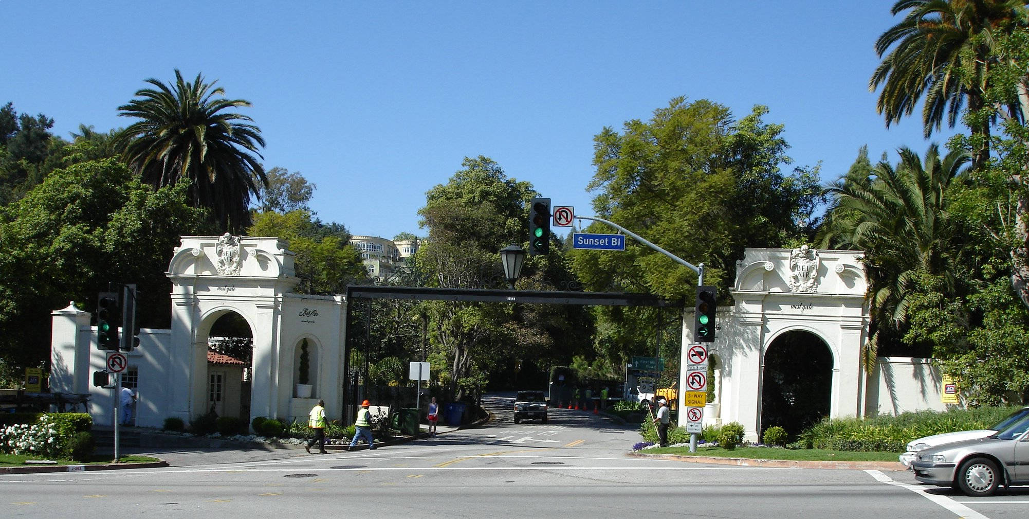 Pasukan ng Sunset Boulevard sa Bel-Air Wallpaper