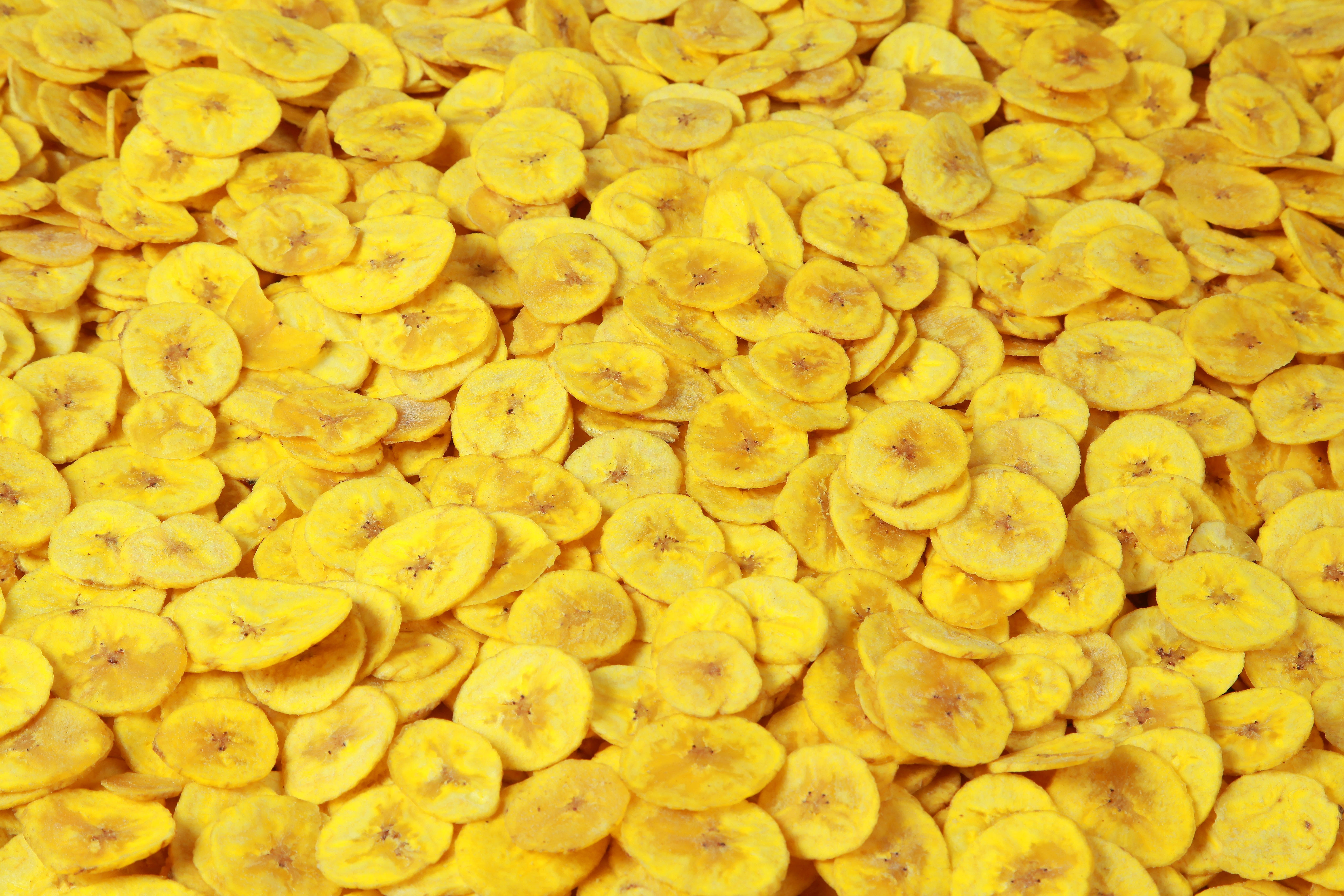 Pile Ng Banana Chips Wallpaper