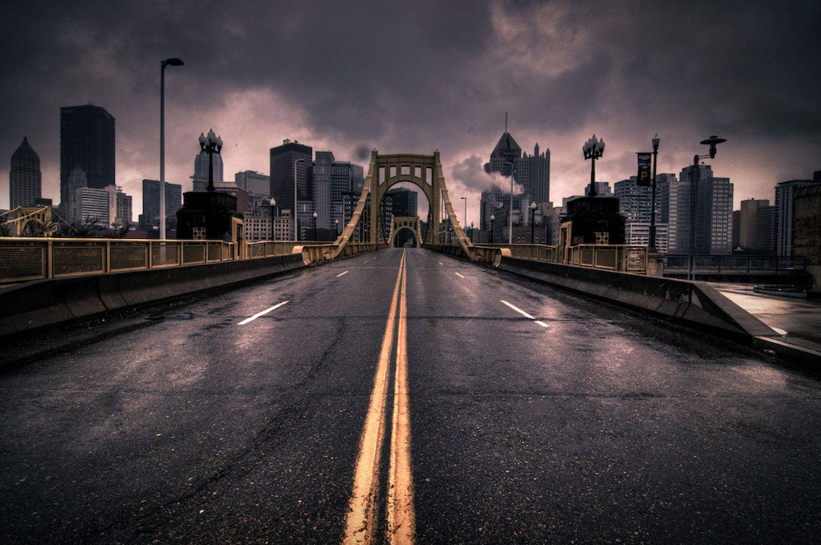 Pittsburgh Madilim na Lungsod Wallpaper