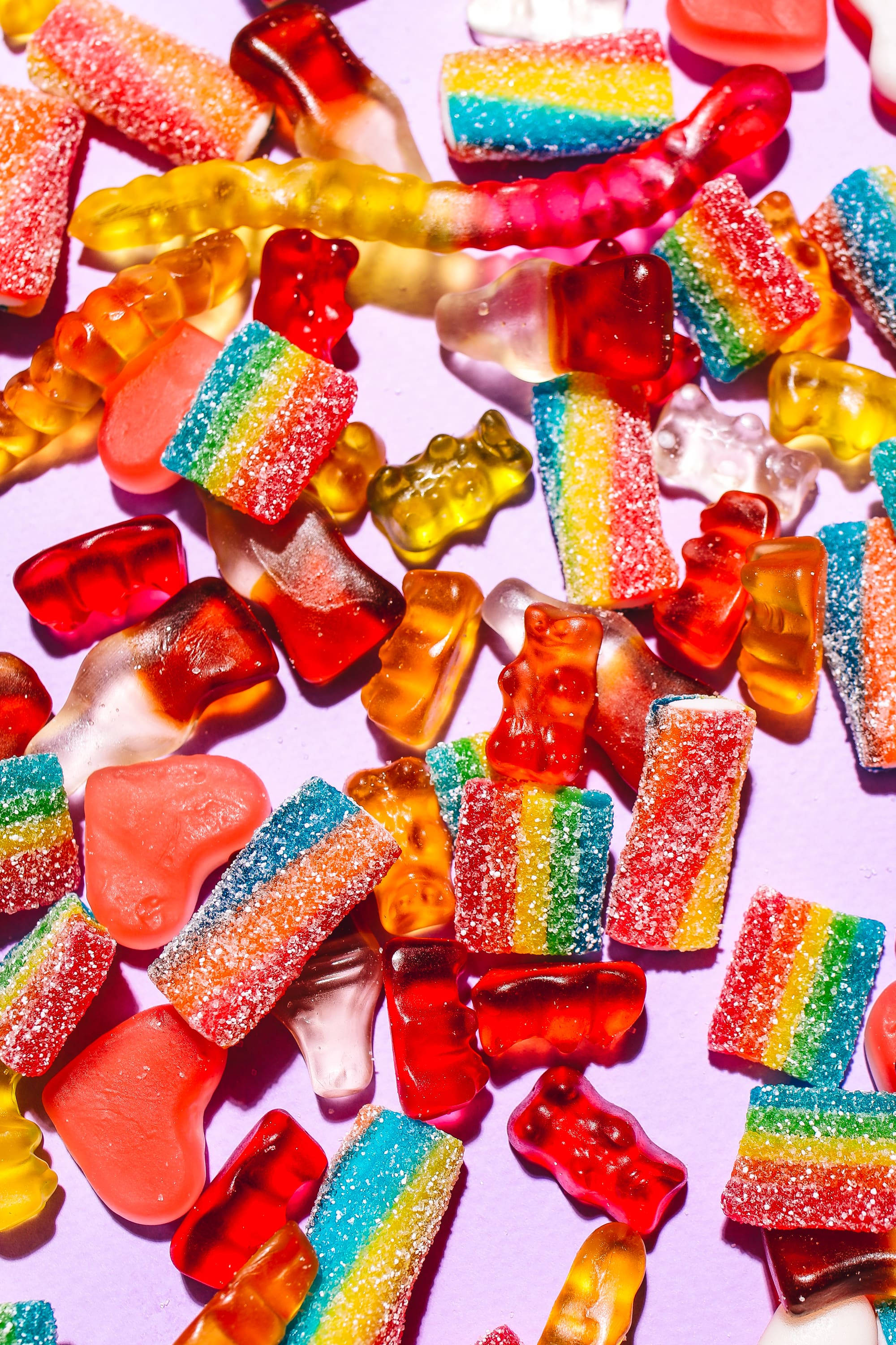 Portrait Flat Lay ng mga Chewy Gummies Wallpaper