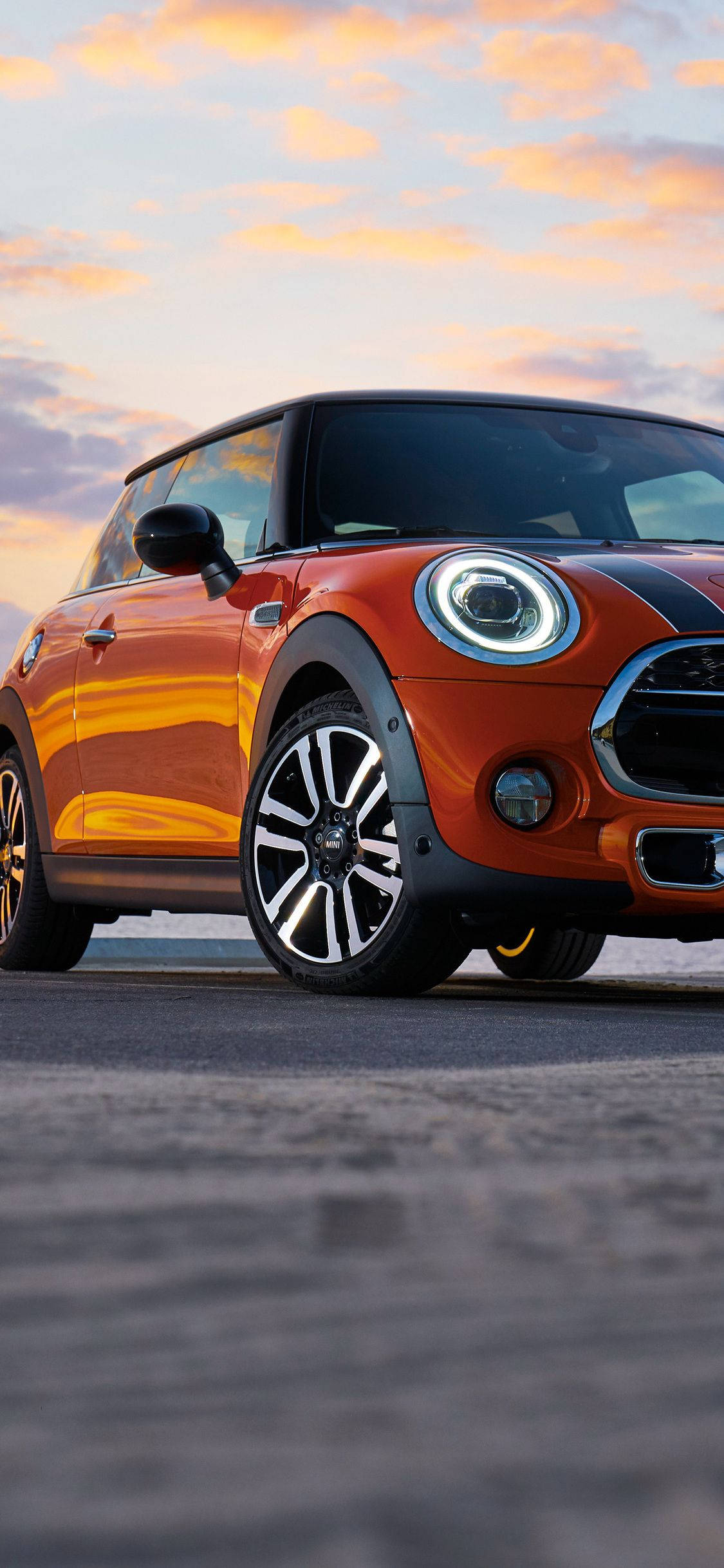 Portrait ng Mini Cooper Wallpaper