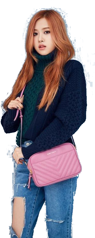 Pose ng Blackpink Member na May Bag Wallpaper