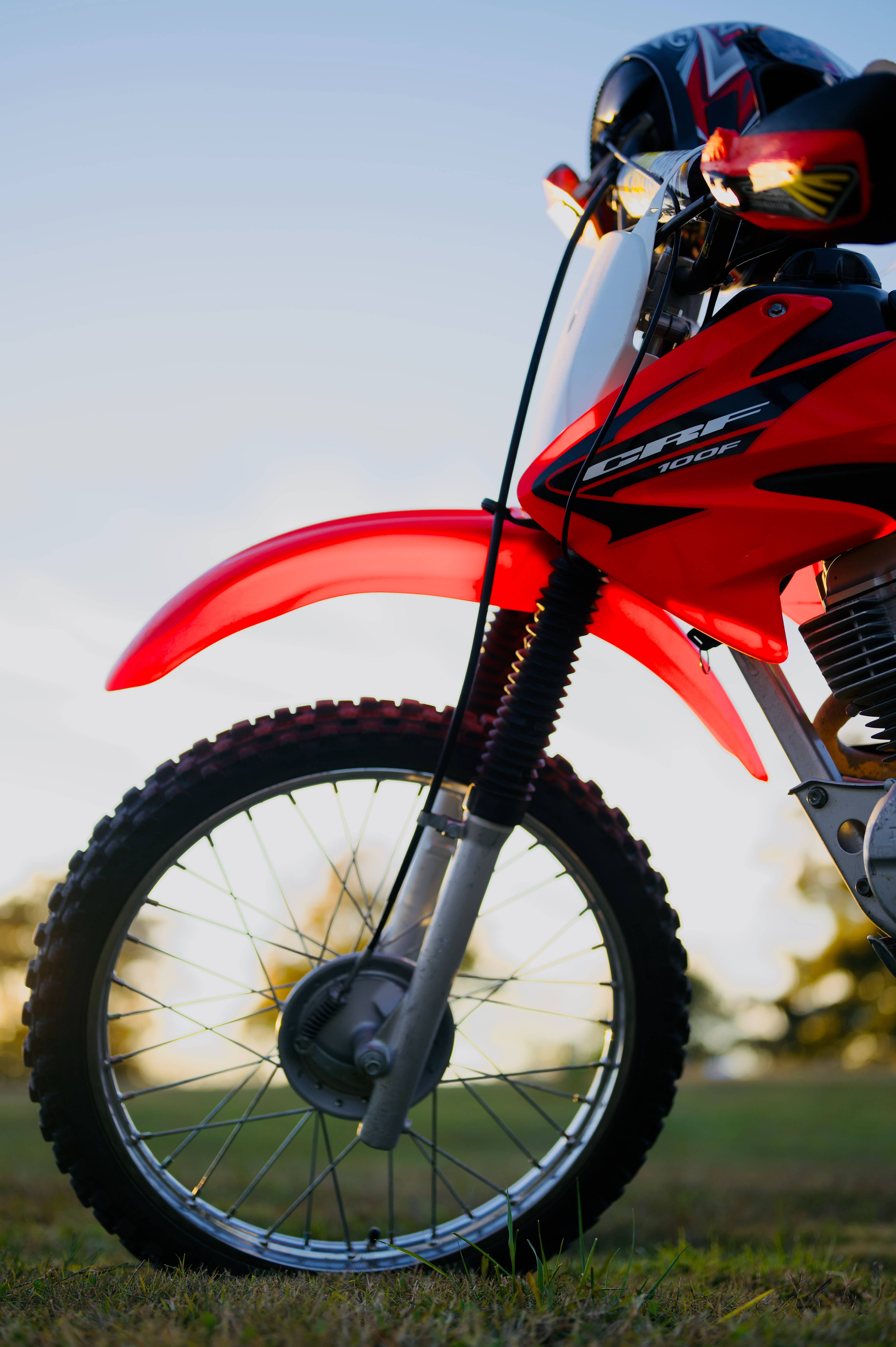 Pulang Bike na Honda CRF100 Wallpaper