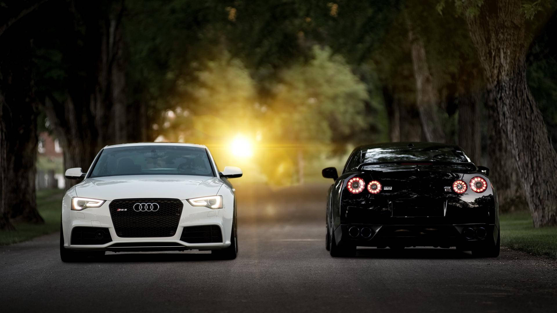 Puti at Itim na Nissan GTR na Sasakyan Wallpaper