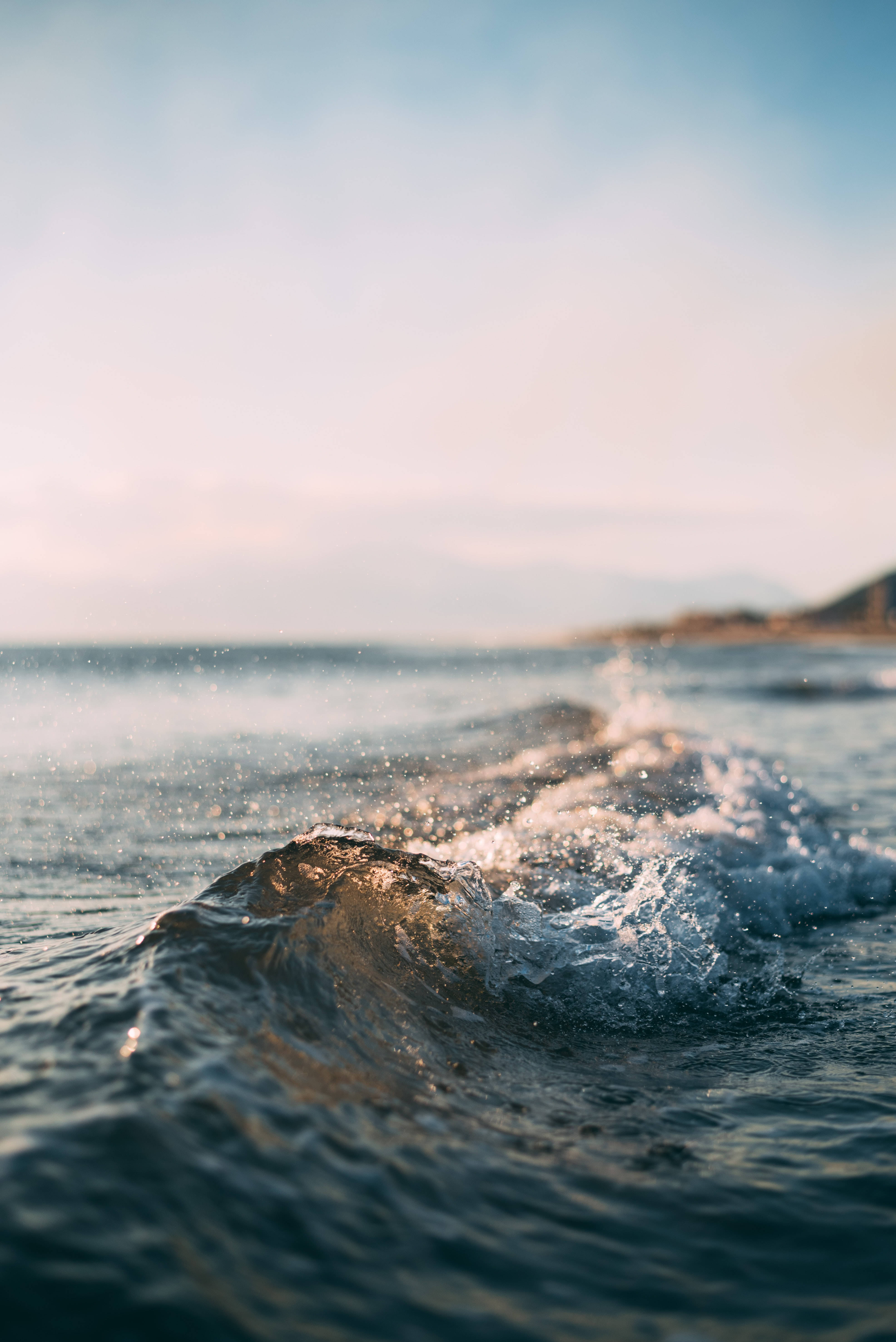 Redmi 4K Ocean Wave Wallpaper