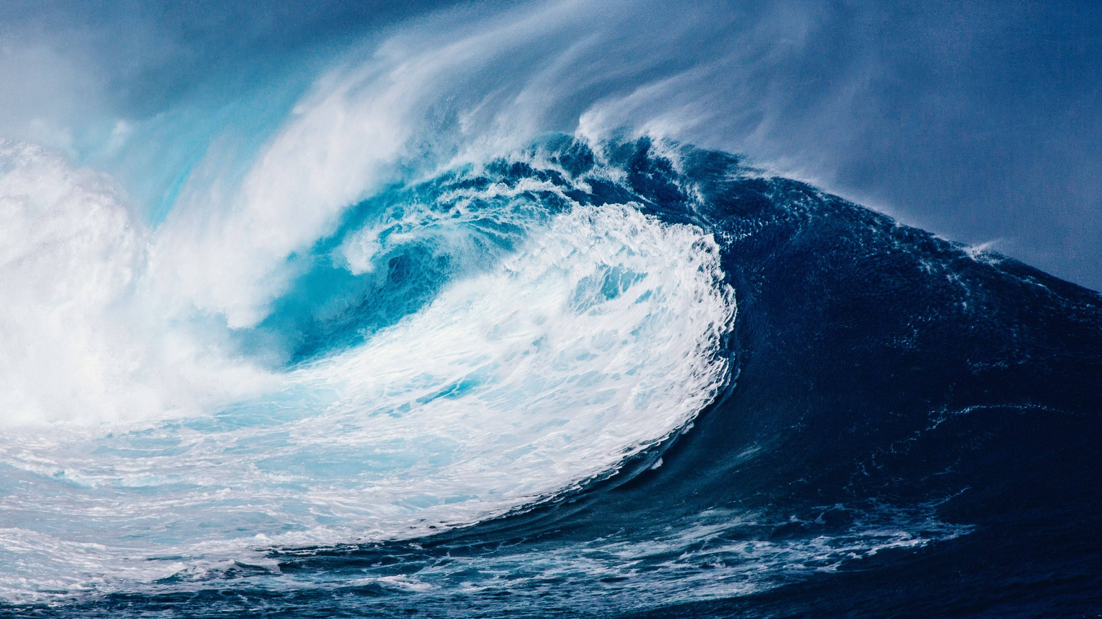 Refreshing Ocean Tide on Chromebook Background Wallpaper