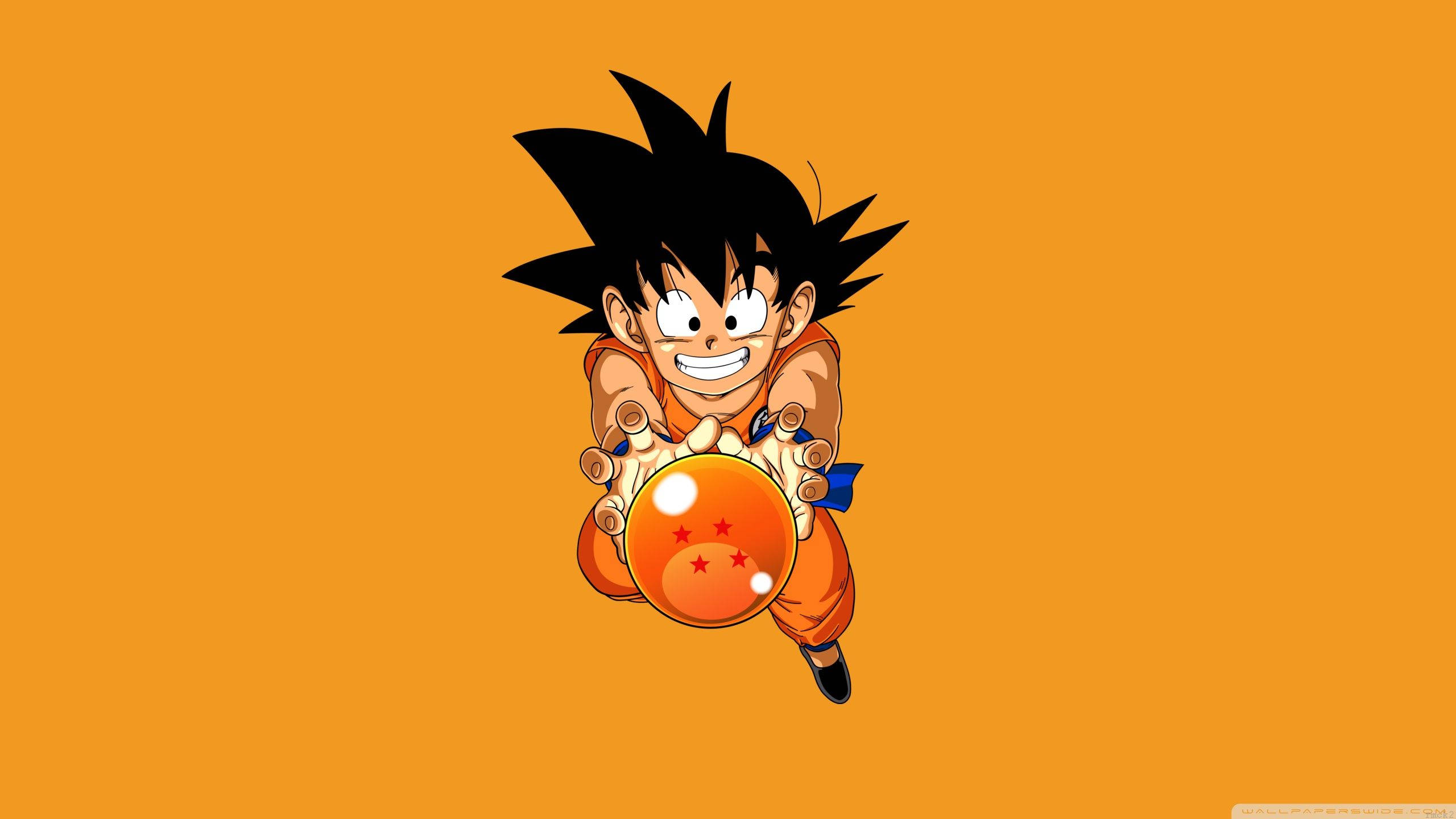 Si Kid Goku na Buong Pagmamalaking May Hawak ng 4-Star Dragon Ball Wallpaper