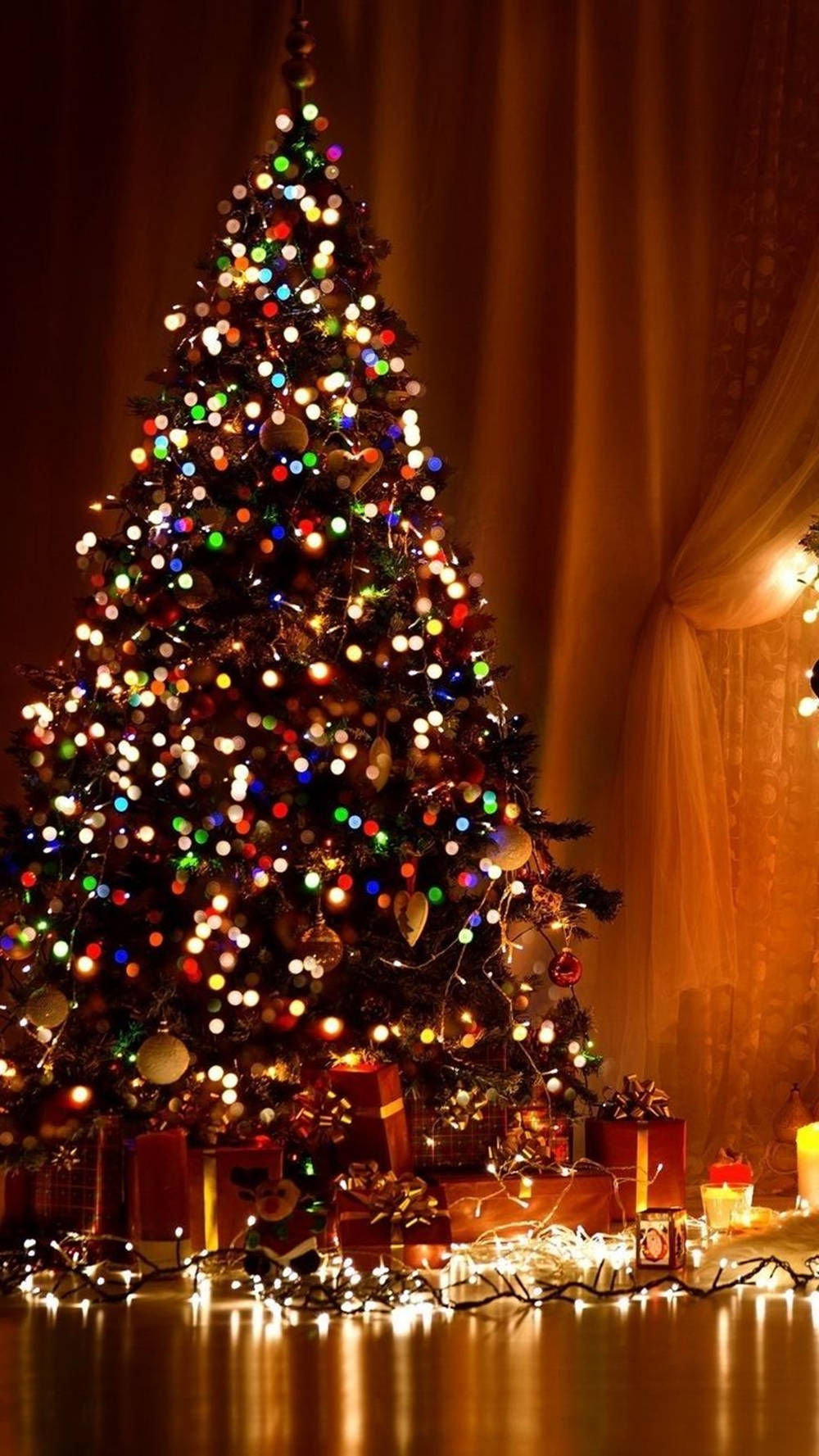Sikat na Makukulay na Ilaw ng Christmas Tree Wallpaper