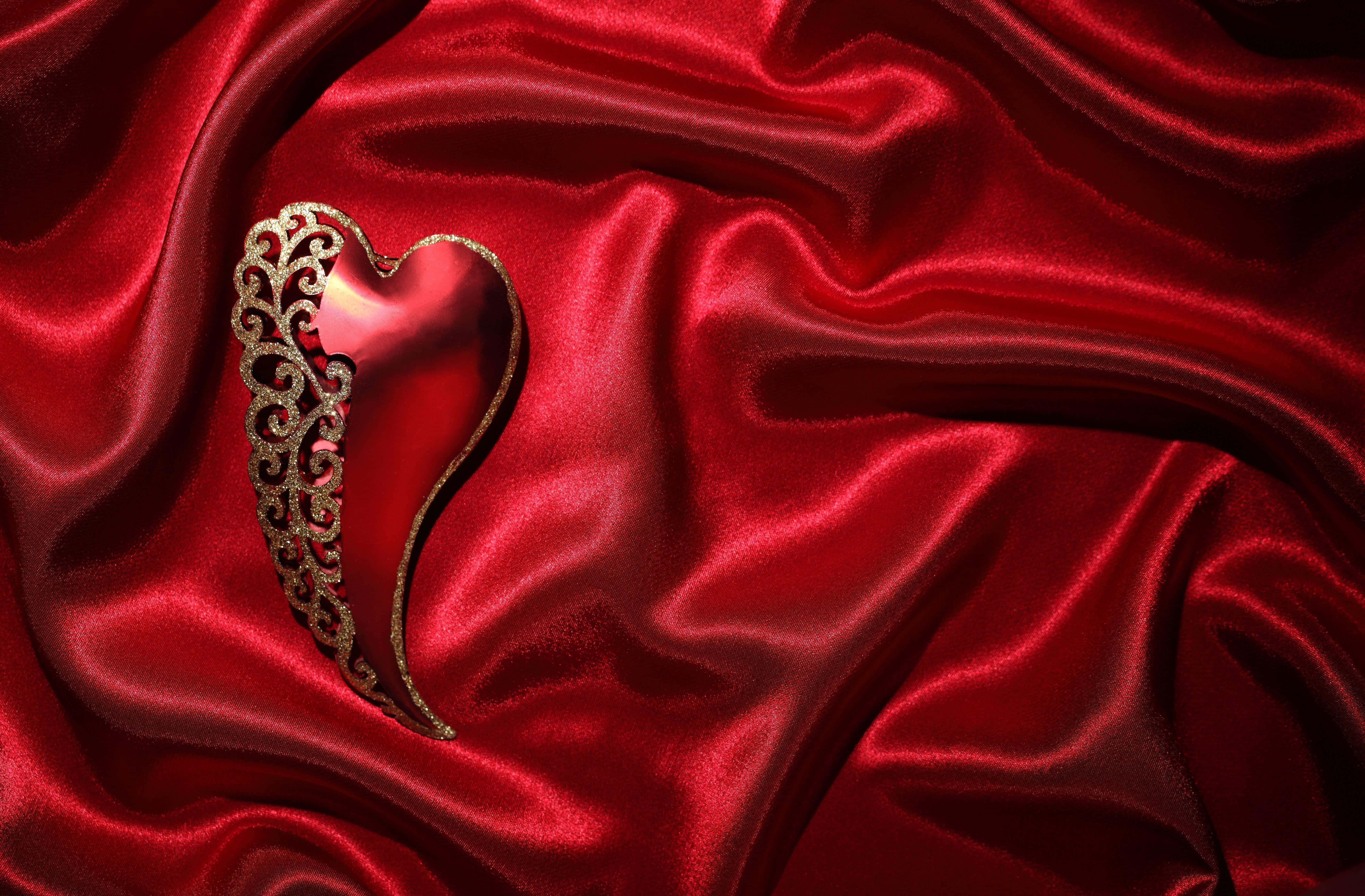 Silk Background Wallpaper
