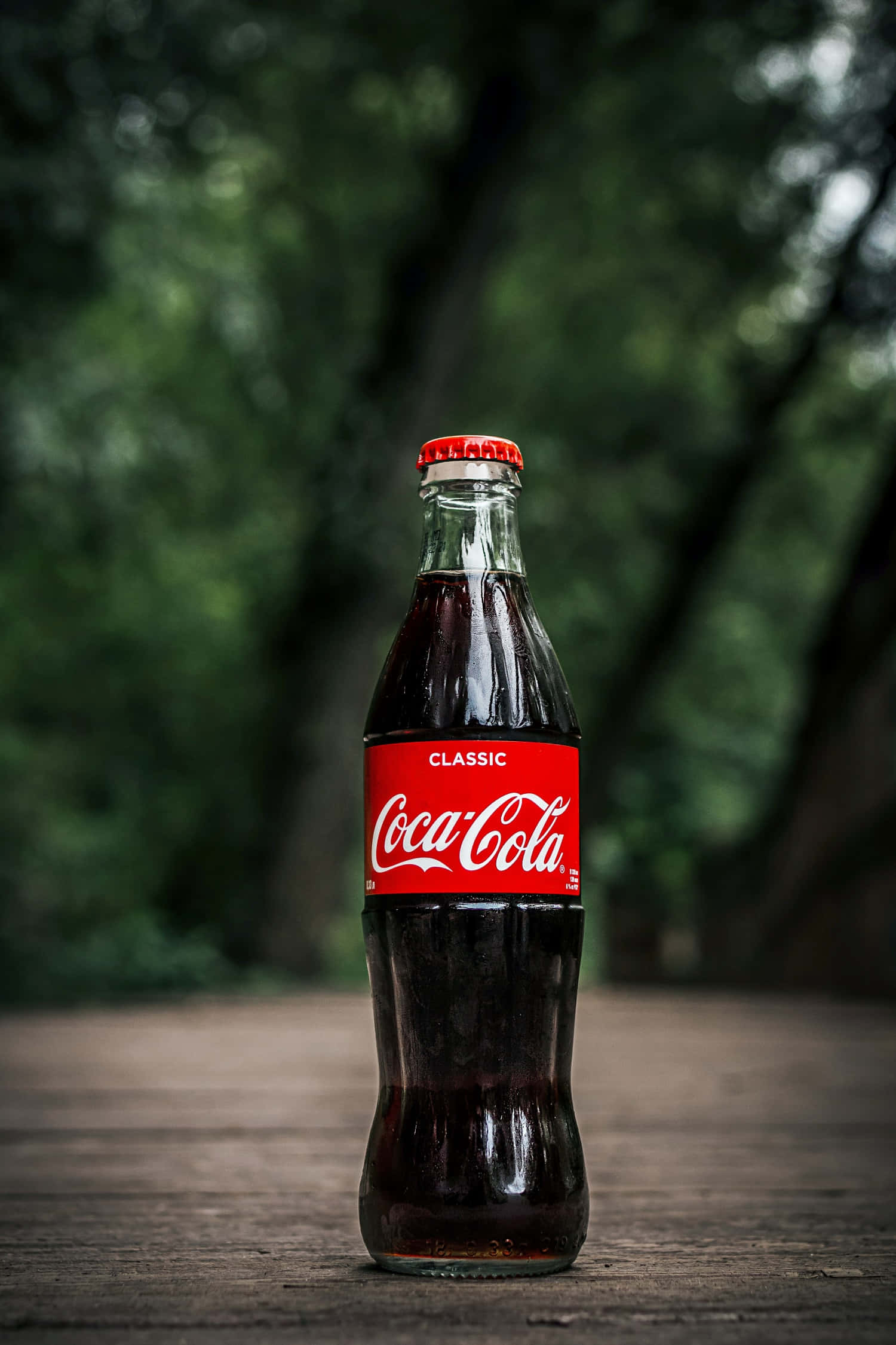 Sip ang Classic Refreshing Taste ng Coca-Cola Wallpaper