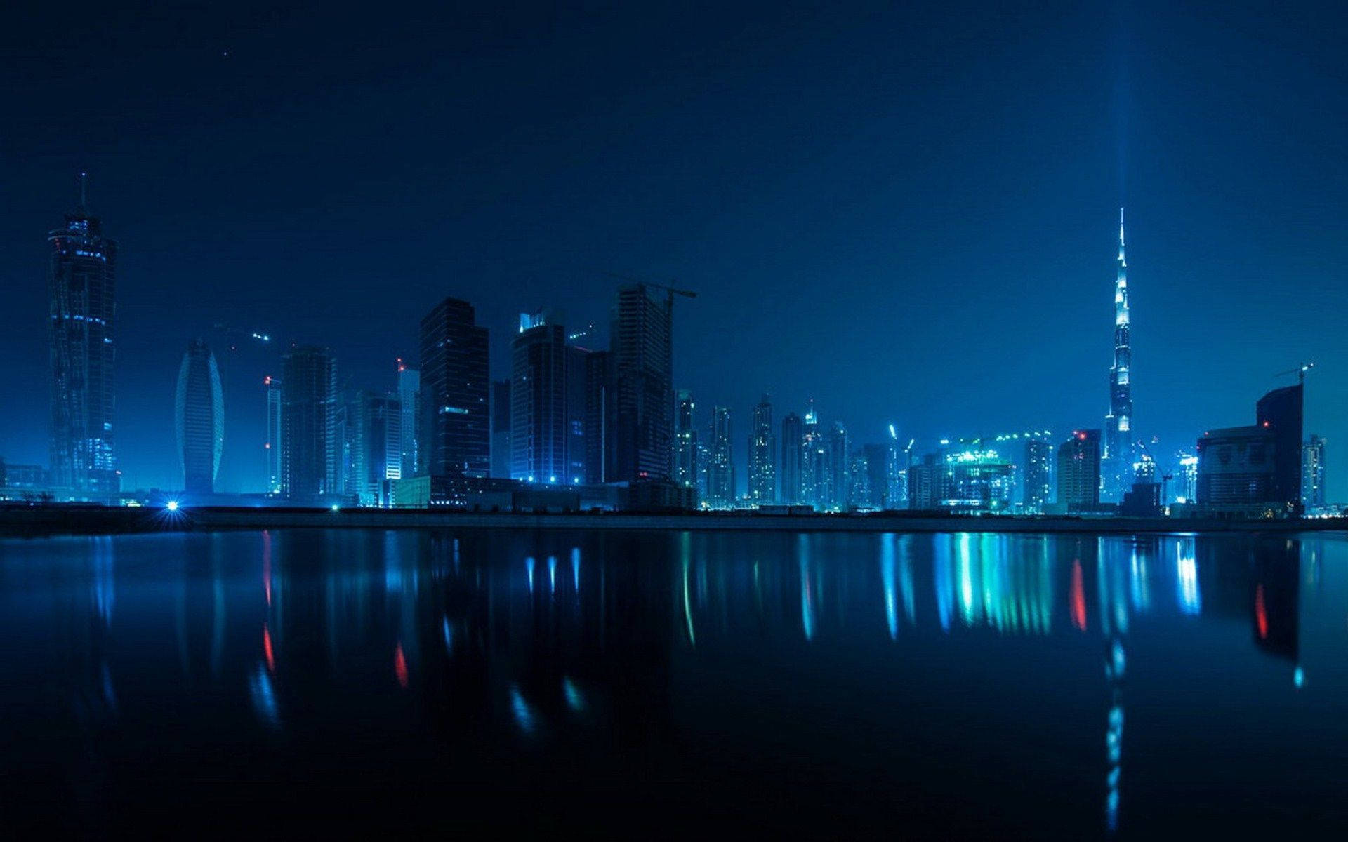 Skyline ng Dubai na Asul na Aesthetic para sa PC Wallpaper