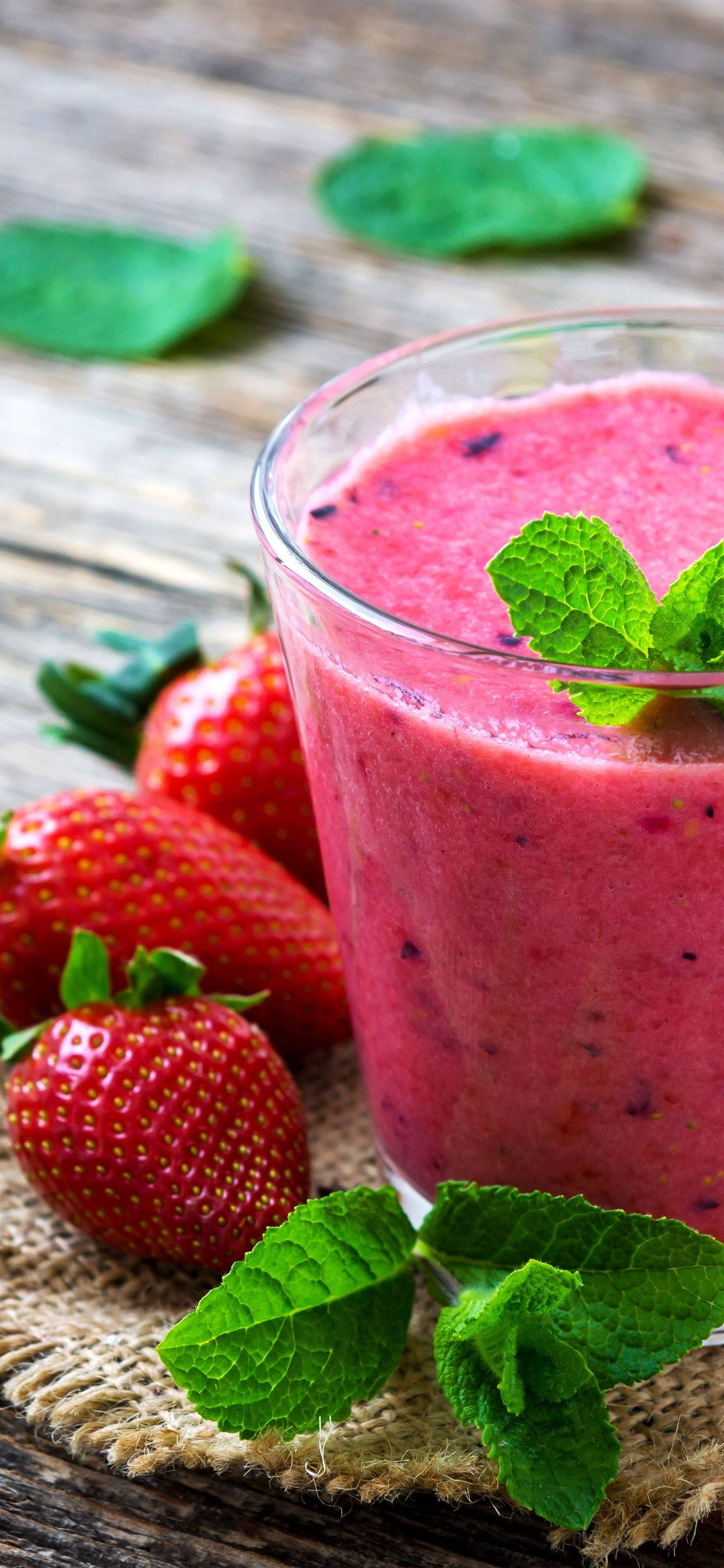 Smoothie Na May Strawberry At Dahon Wallpaper