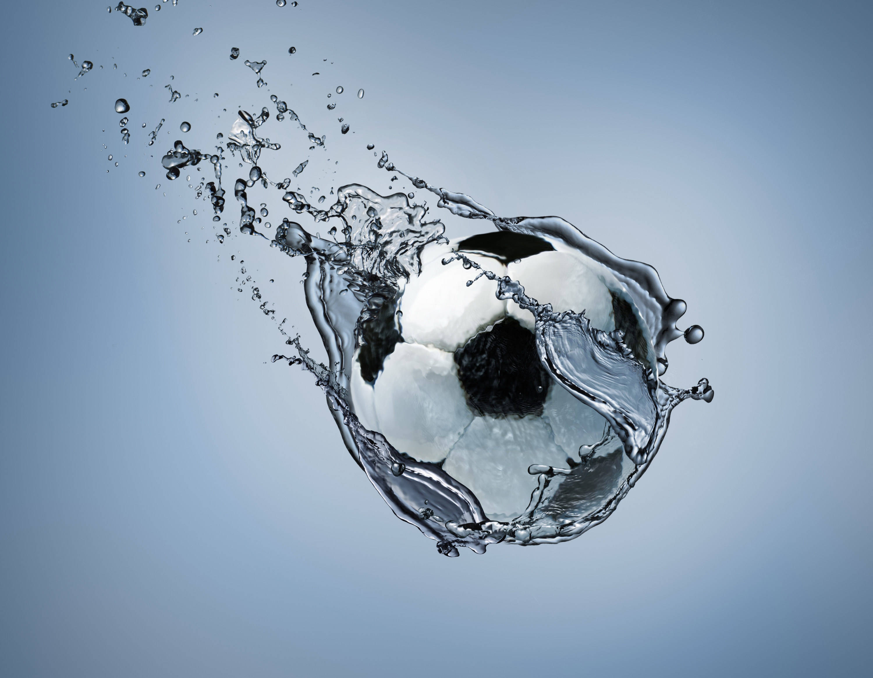 Soccer Football sa Ilalim ng Tubig Wallpaper