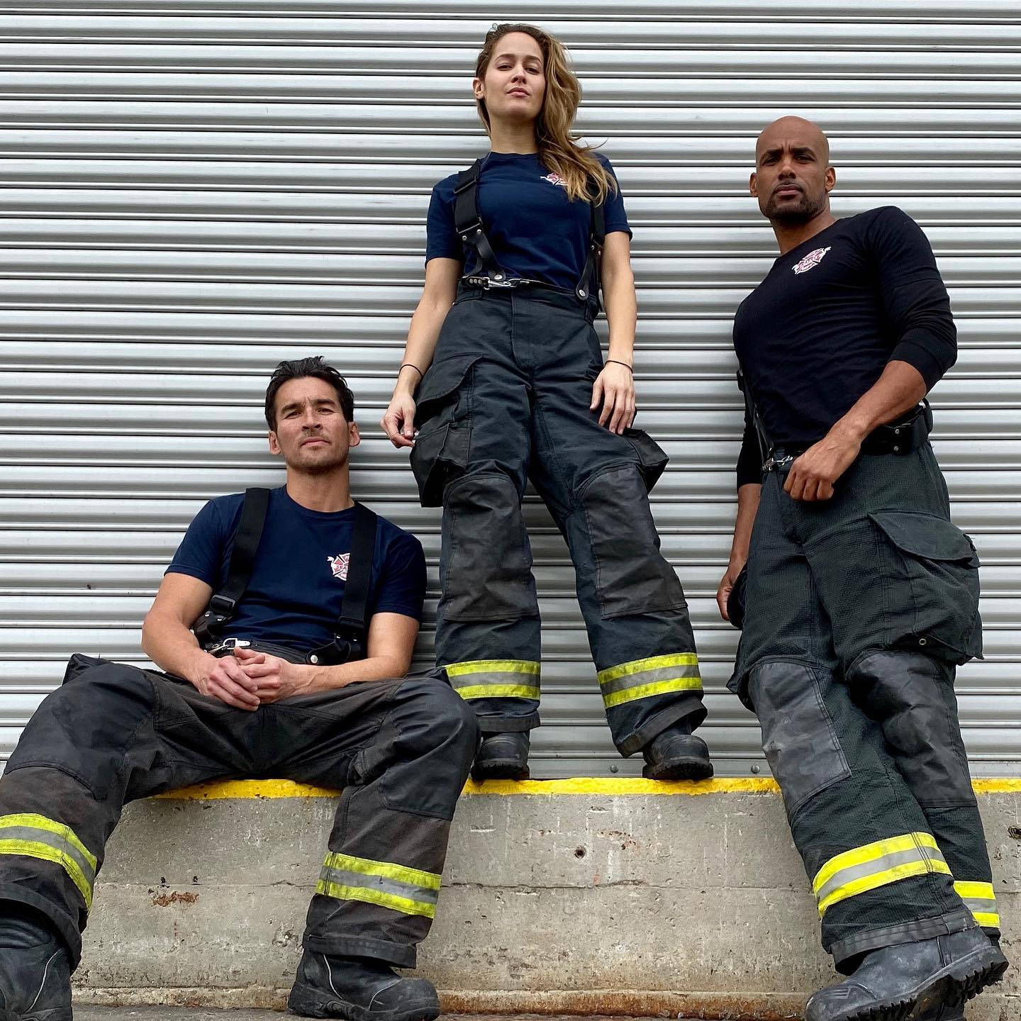 Station 19 na Trio Wallpaper