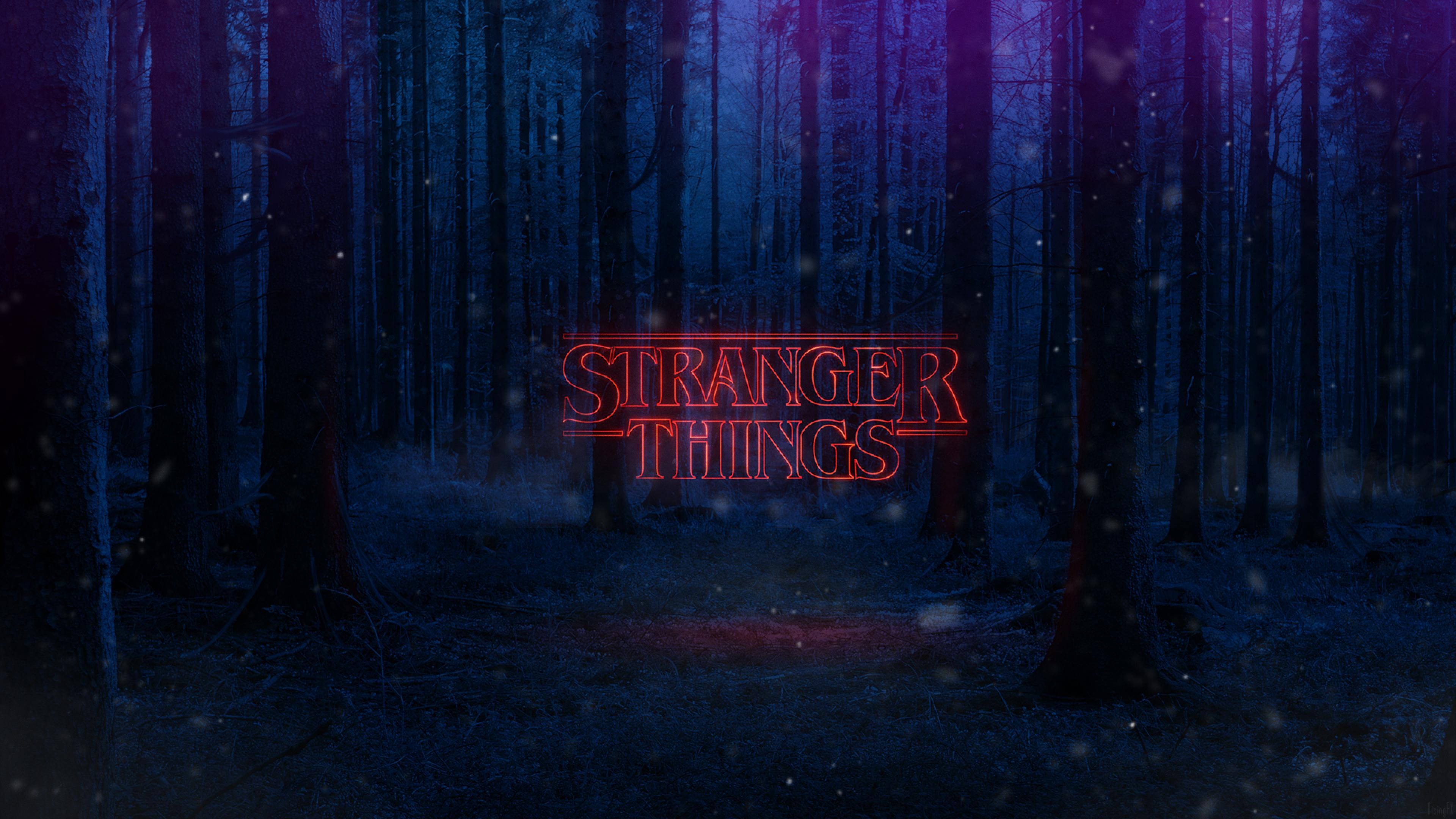 Stranger Things 4K Wordmark sa Kagubatan Wallpaper