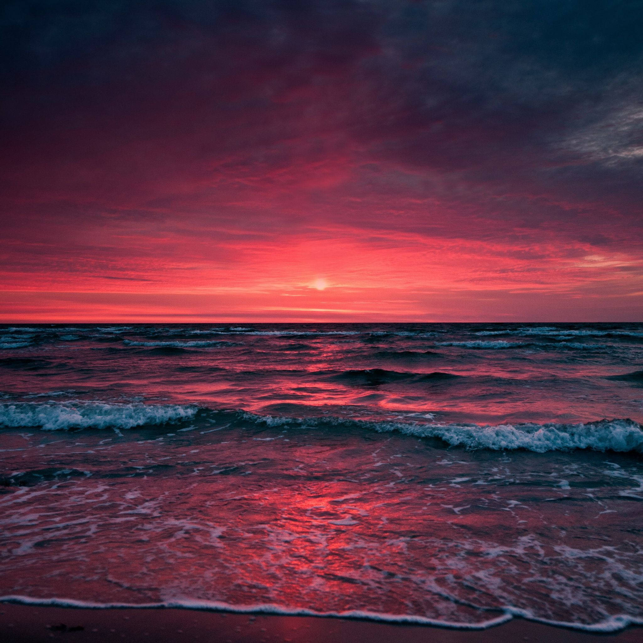 Sunset Waves iPad Retina Wallpaper