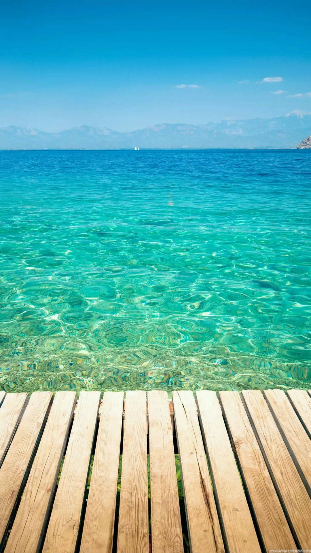Tanawin ng Karagatan Mula sa Tabing-dagat iPhone Wallpaper