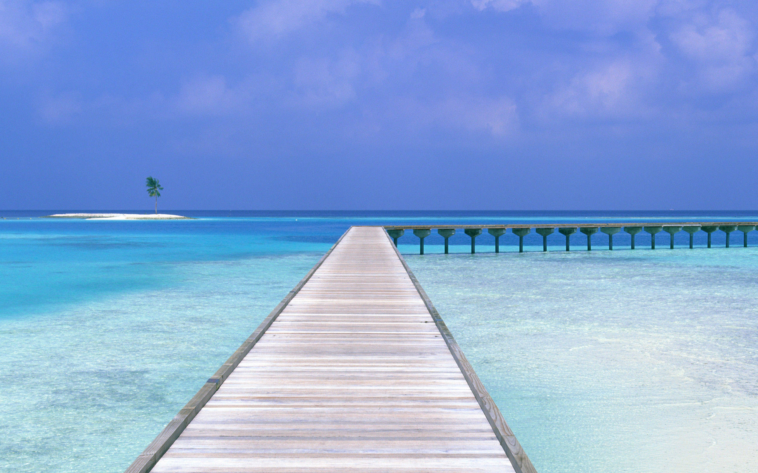 Tanawin ng Pier sa Karagatan Wallpaper