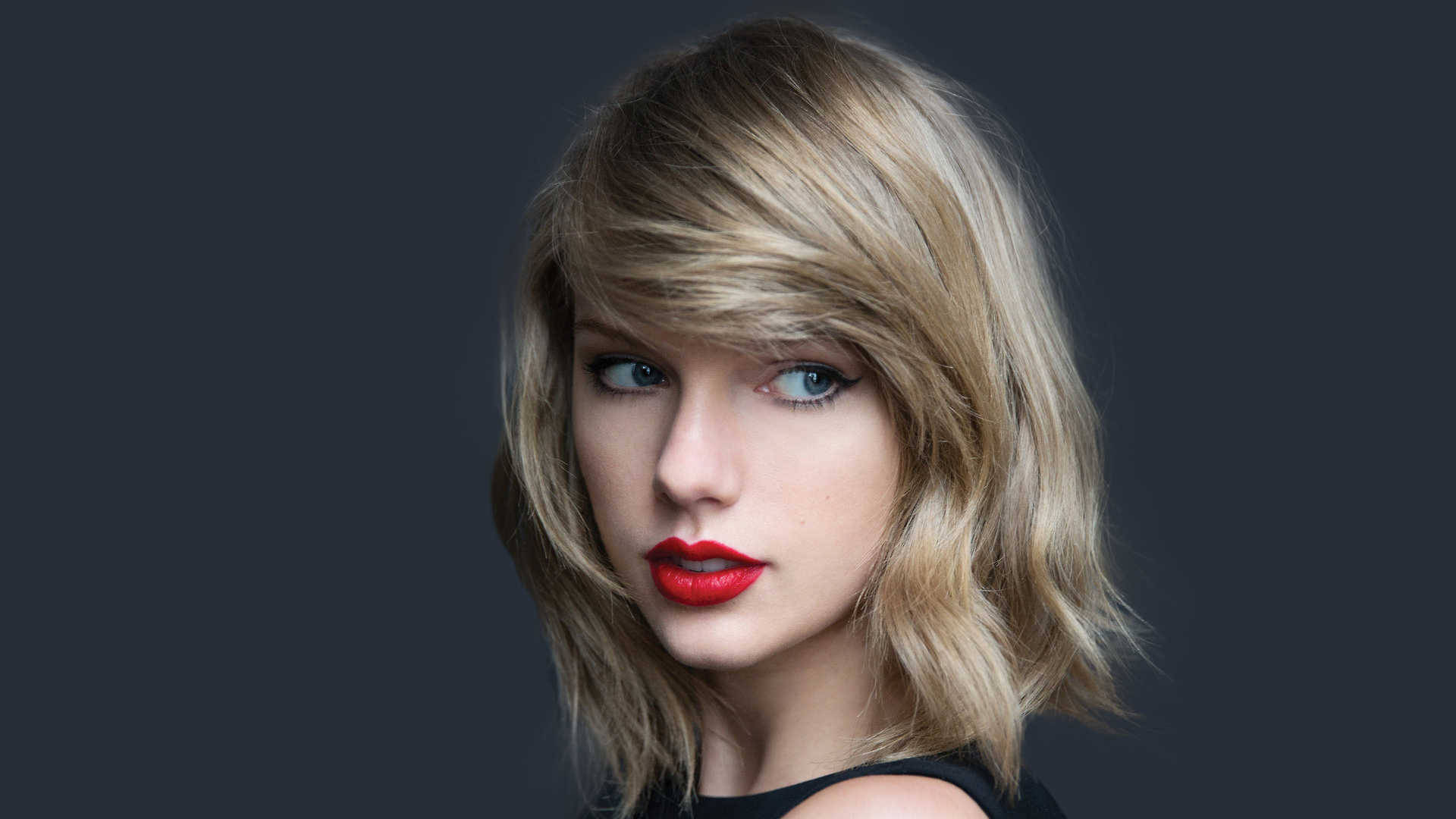 Taylor Swift, Inosenteng Side Look Wallpaper
