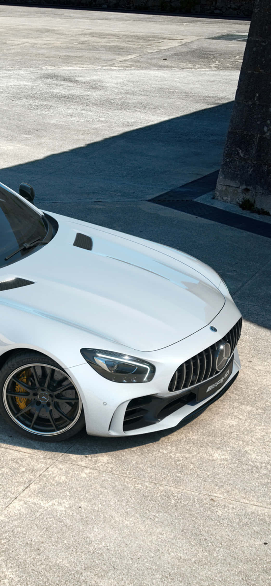 Top Front View White iPhone Xs Mercedes Amg Background Wallpaper