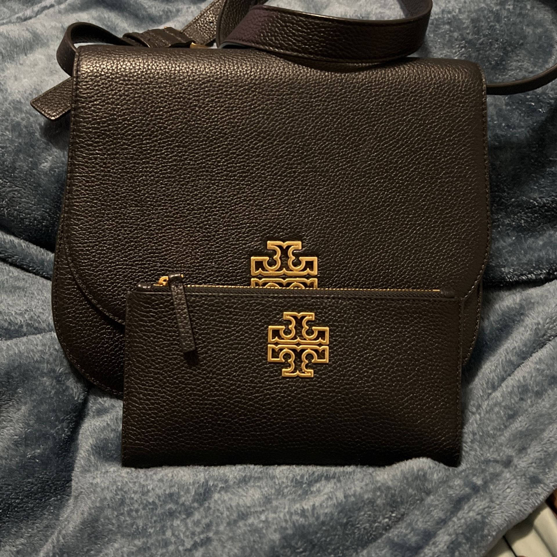 Tory Burch Bag At Clutch Wallpaper