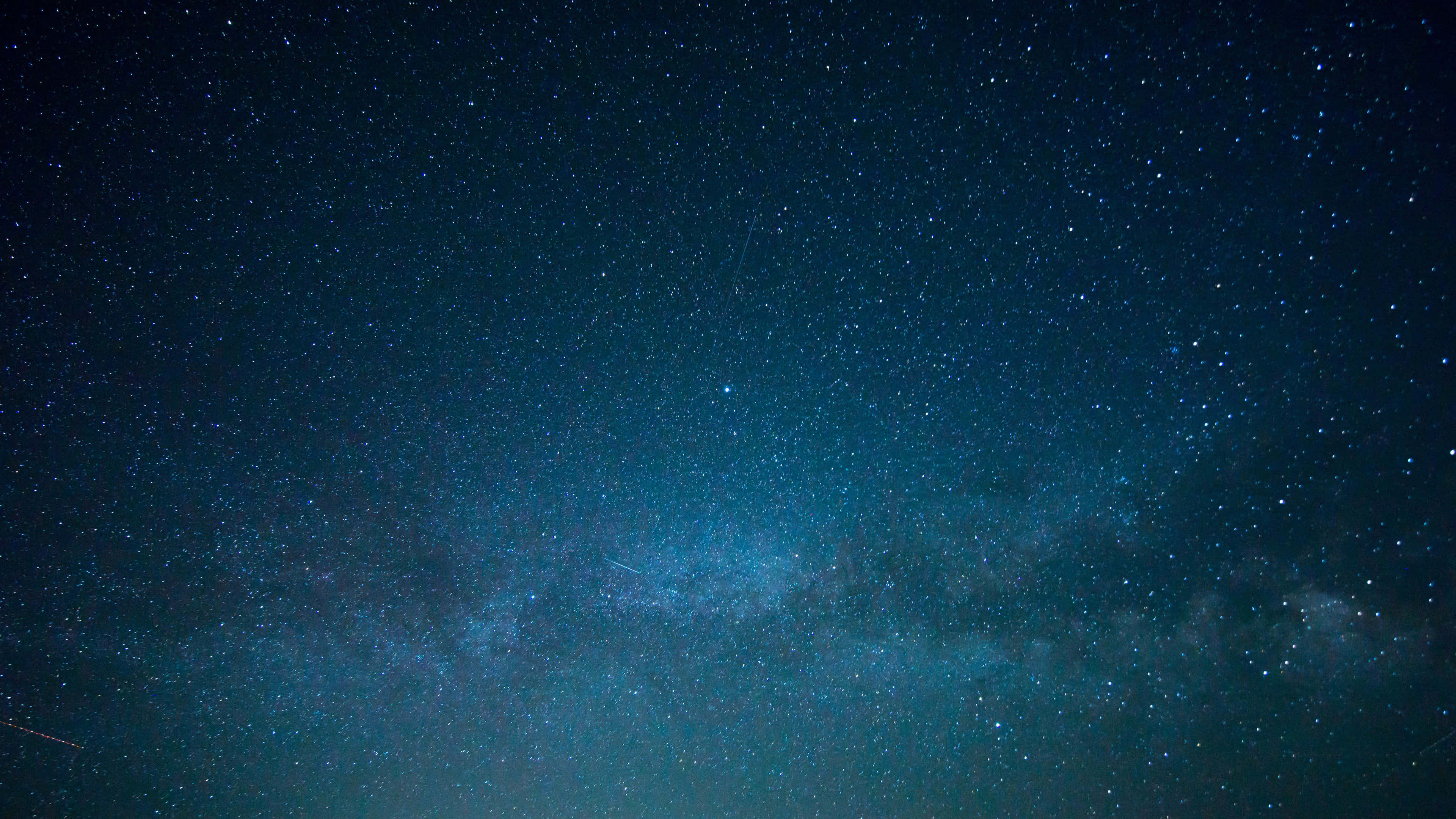 Tuklasin ang kalaliman ng sansinukob gamit ang 4K na background ng kalawakan Wallpaper