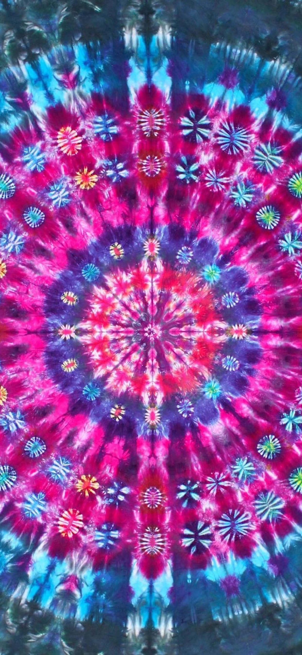 Magpaling sa isang bold high resolution tie dye background Wallpaper