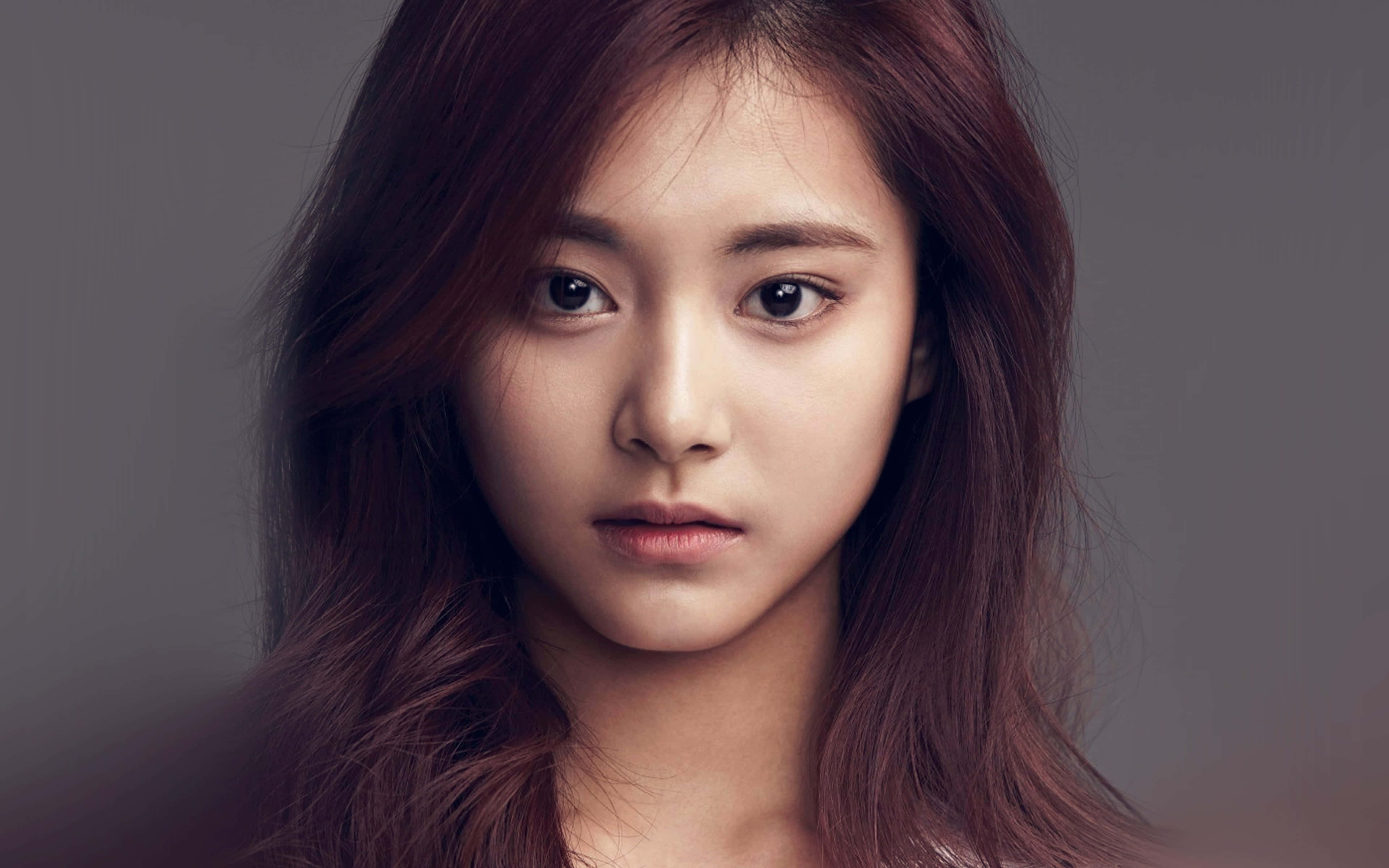 Twice K-Pop Group sa Isang Makabagong Photoshoot Wallpaper