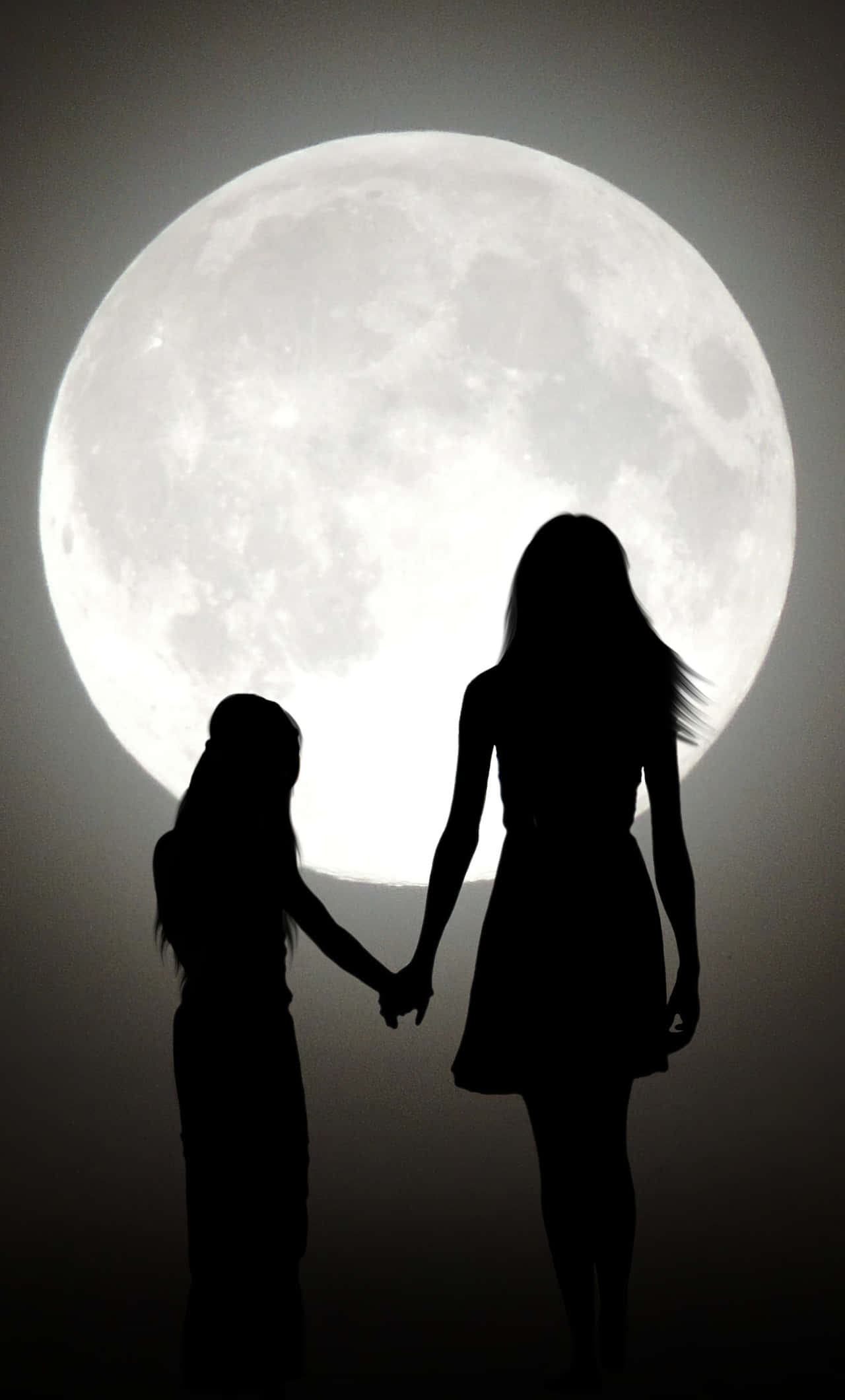 Two Sisters Pictures Wallpaper