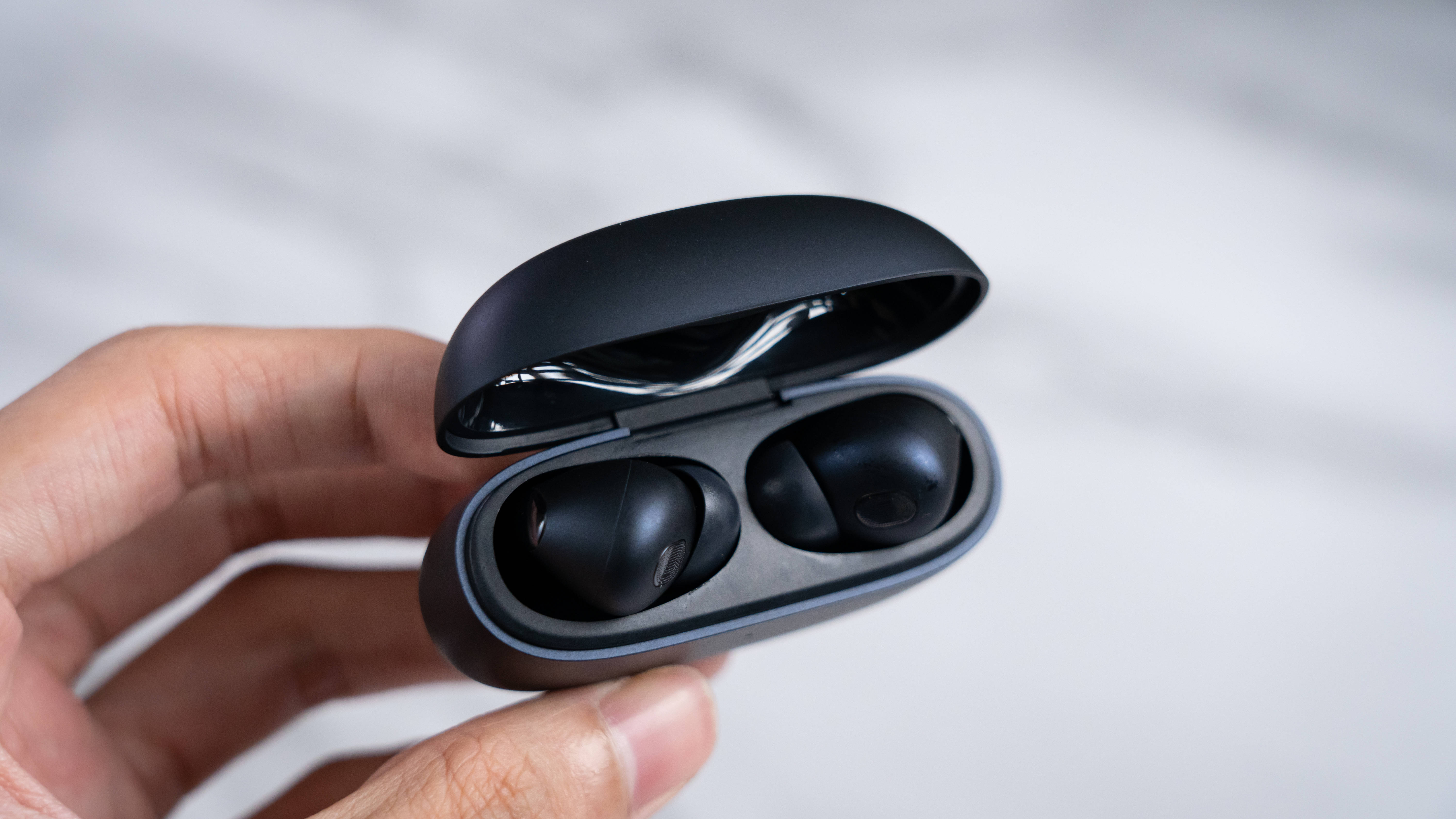 Xiaomi TWS Earphones Wallpaper