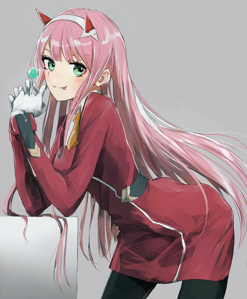 Zero Two na Nag-eenjoy ng Isang Masarap na Lollipop Wallpaper