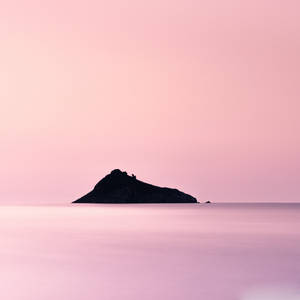 Aesthetic iPad pink sea wallpaper
