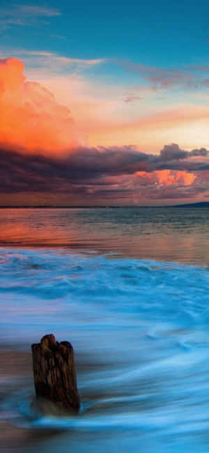 Iphone Xs Malibu Background — iPhone 16 Wallpaper