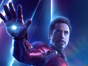 Astig na Poster ng Avengers na Nagtatampok kay Iron Man — Iron man Wallpaper