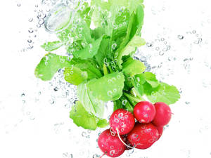 Beets Vegetable Under Water wallpaper — 4:3 Wallpaper