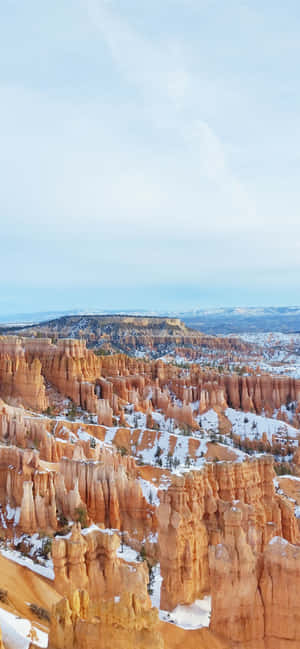 Bryce Canyon National Park Plateau At Rock Formations — iPhone 18 Pro Max Wallpaper