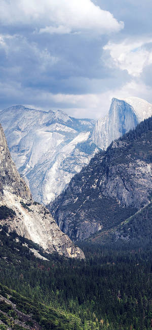Yosemite Iphone — Pixel 8a Wallpaper